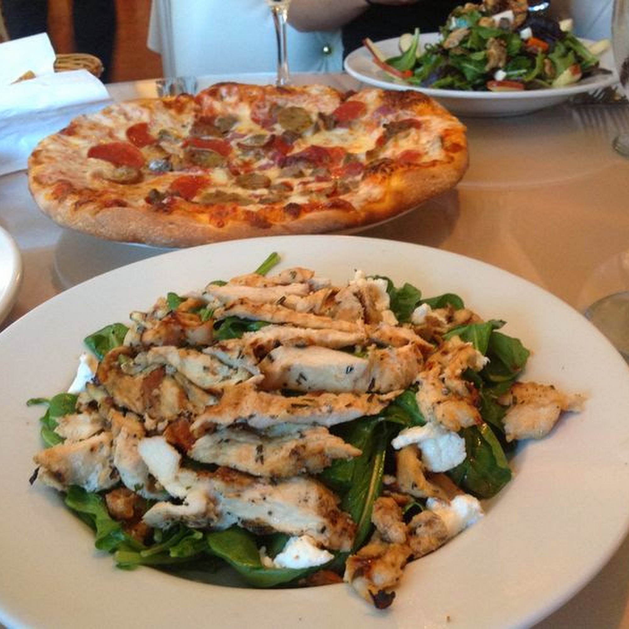 Vincitore Italian Restaurant Agoura Hills