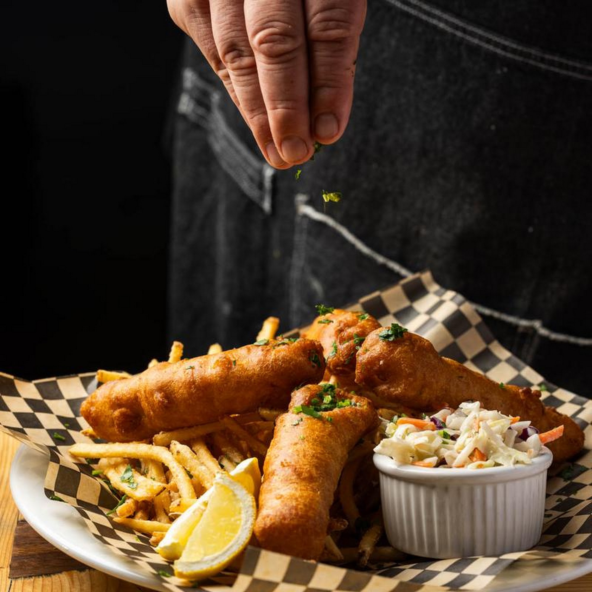 EJ Phair Pub & Alehouse: Alamo Alamo