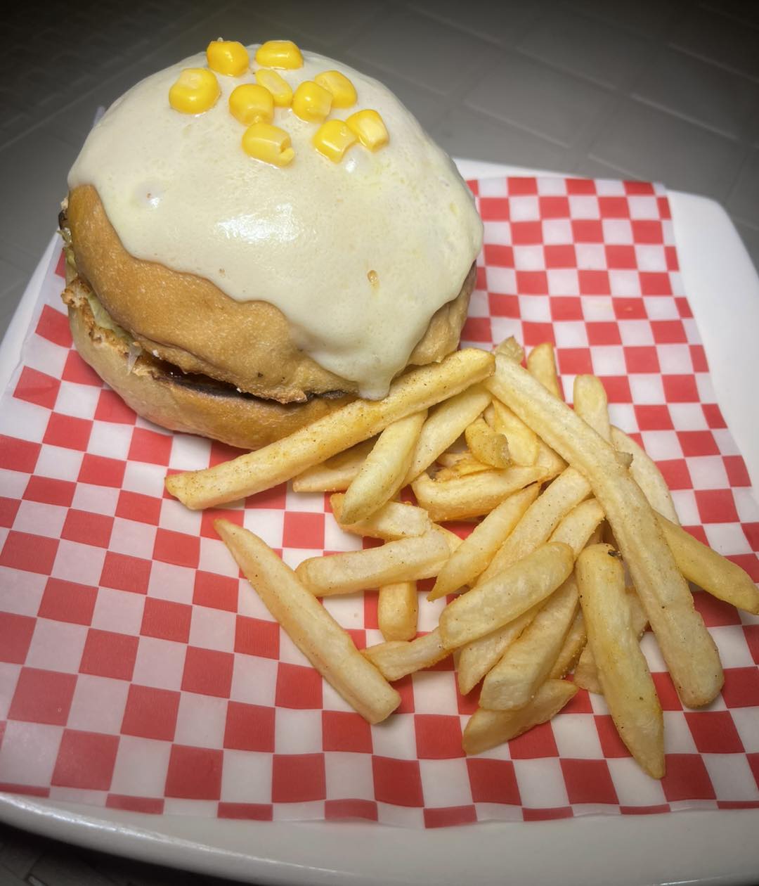 La Lonchera Comida Mexicana