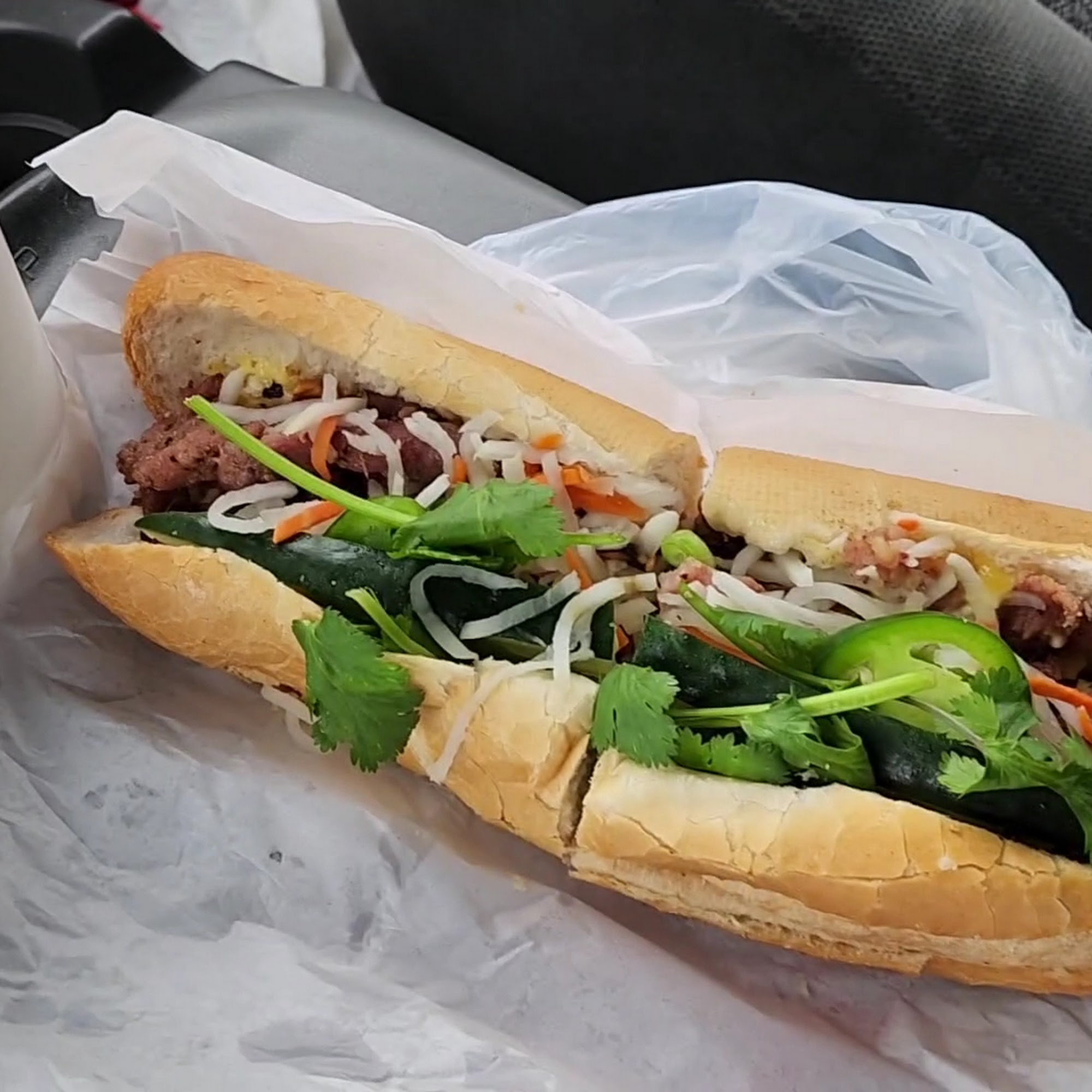 Bánh Mì Mỹ Tho Alhambra