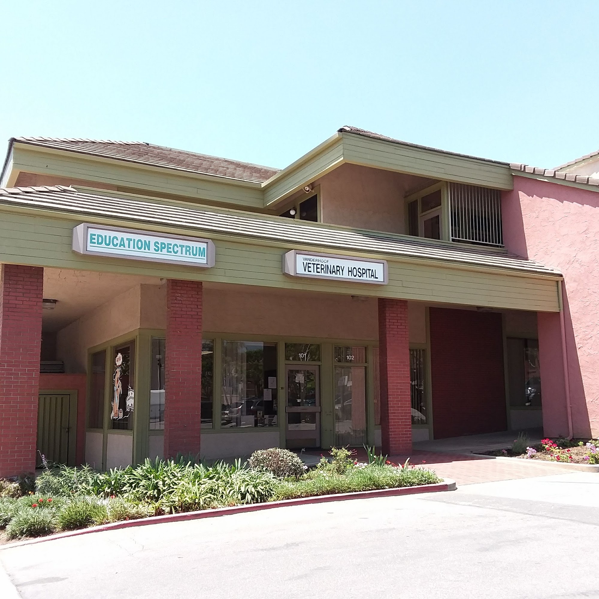 Vanderhoof Veterinary Hospital Altadena