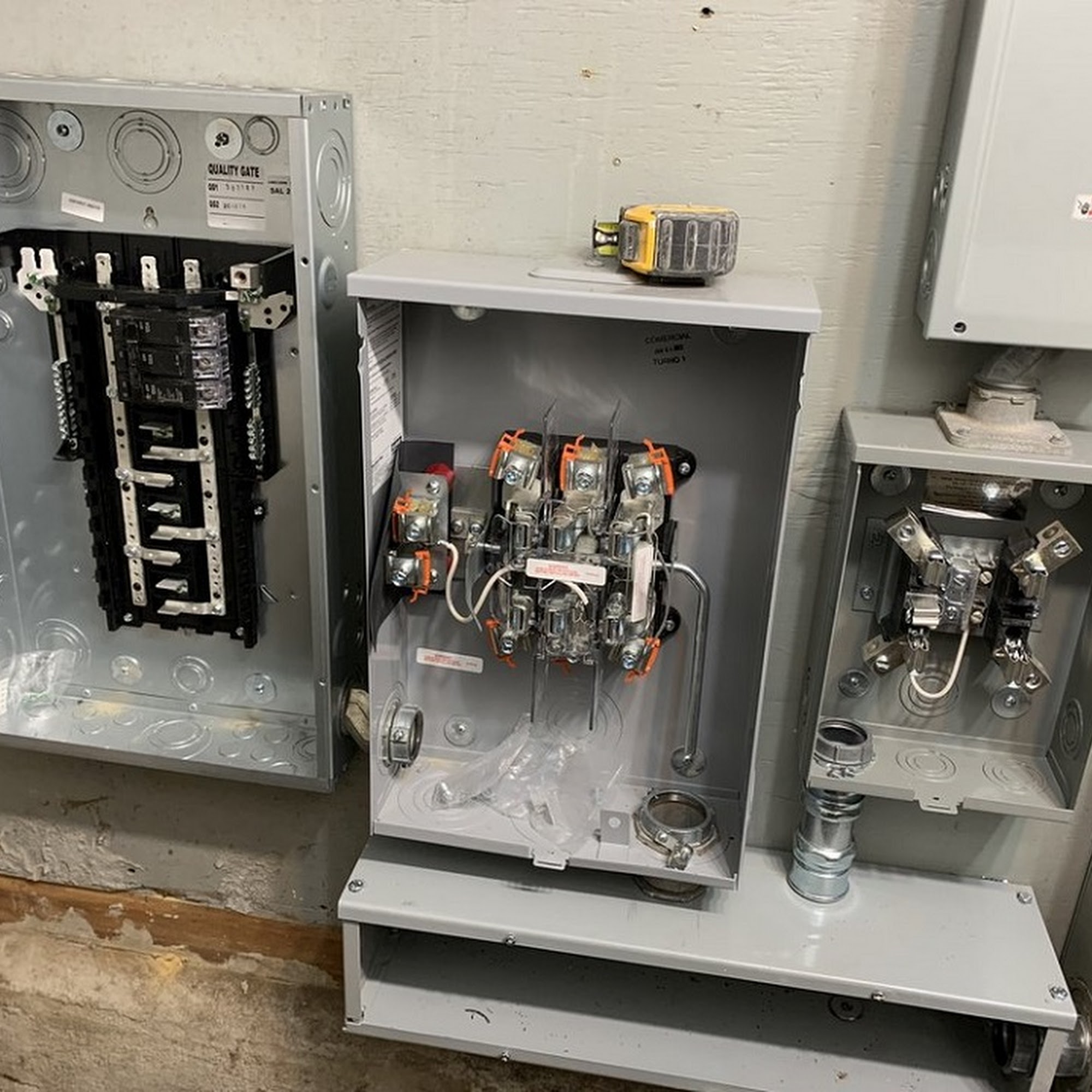 Altadena Electricians 2408 Lincoln Ave, Altadena California 91001