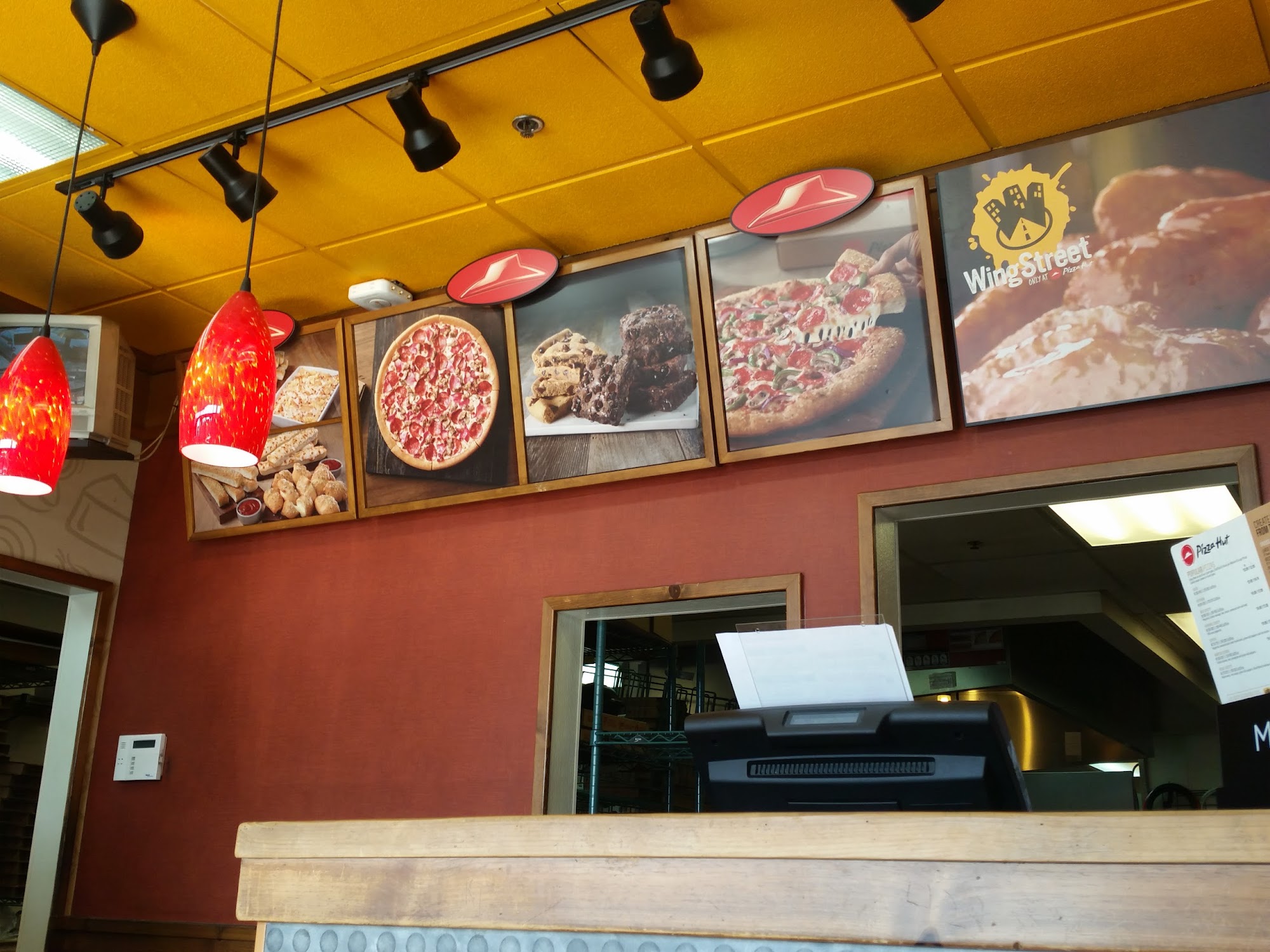 Pizza Hut
