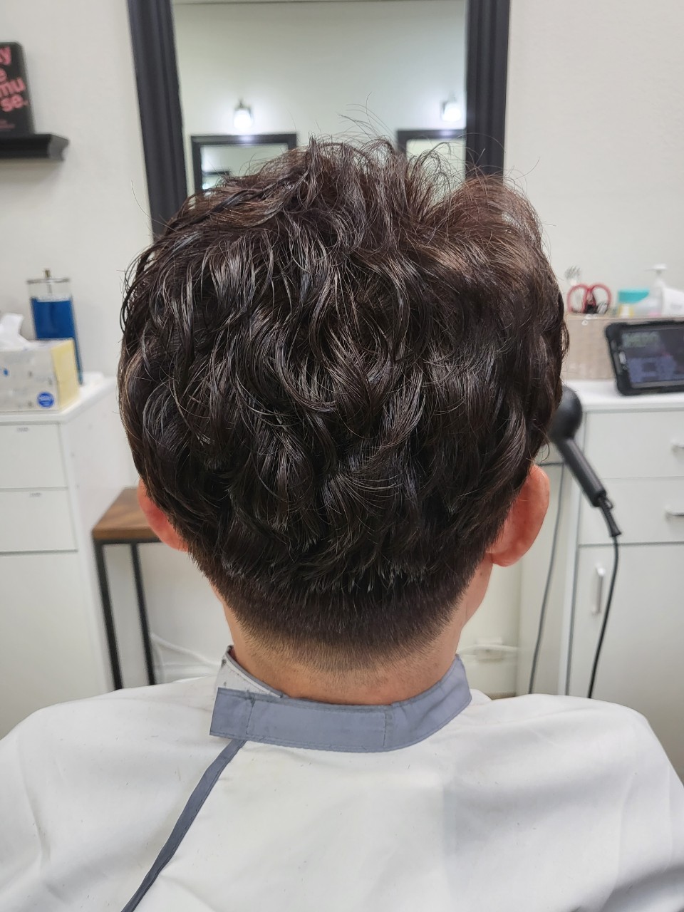 Susan Hair Salon (수잔)