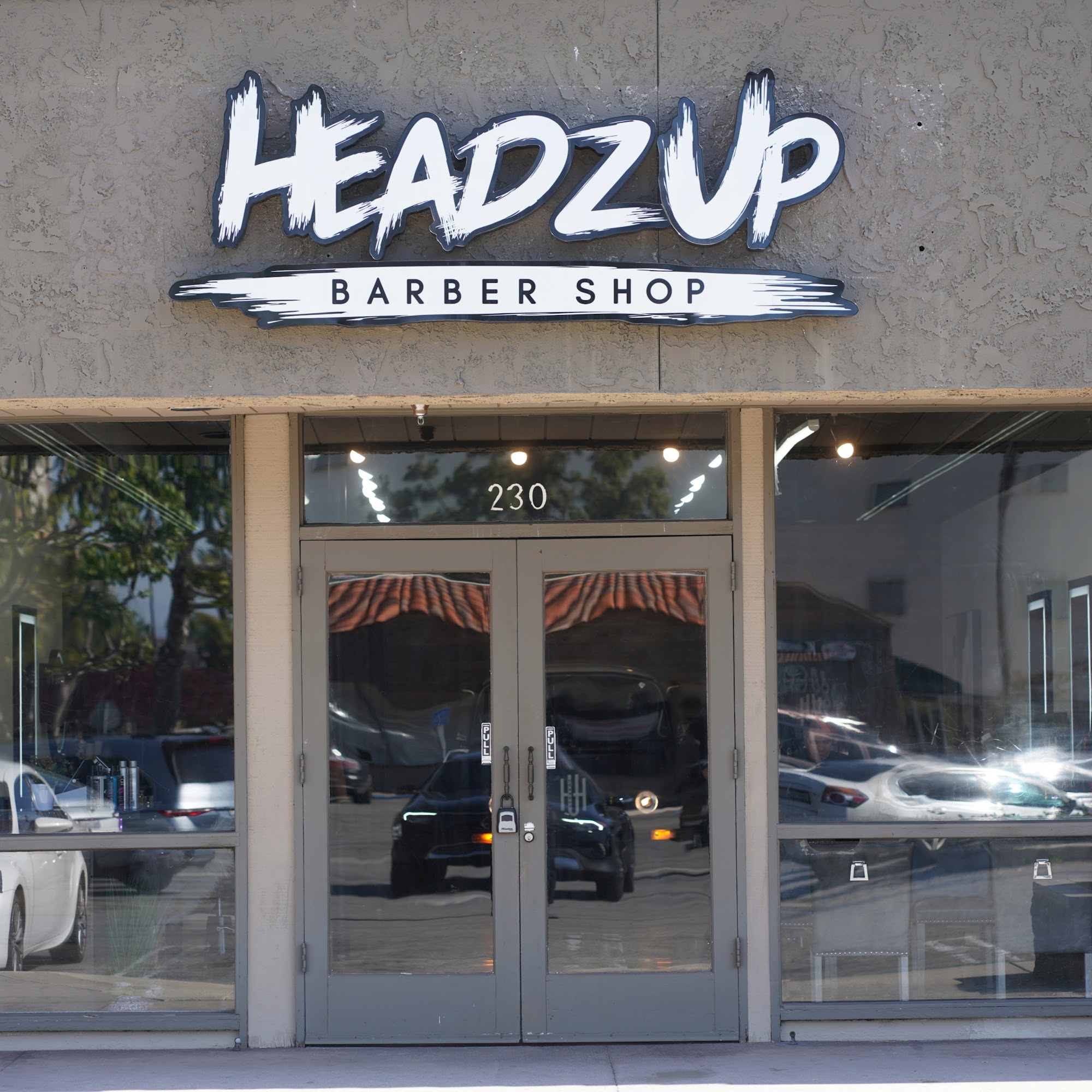 Headzup Barbershop | Anaheim