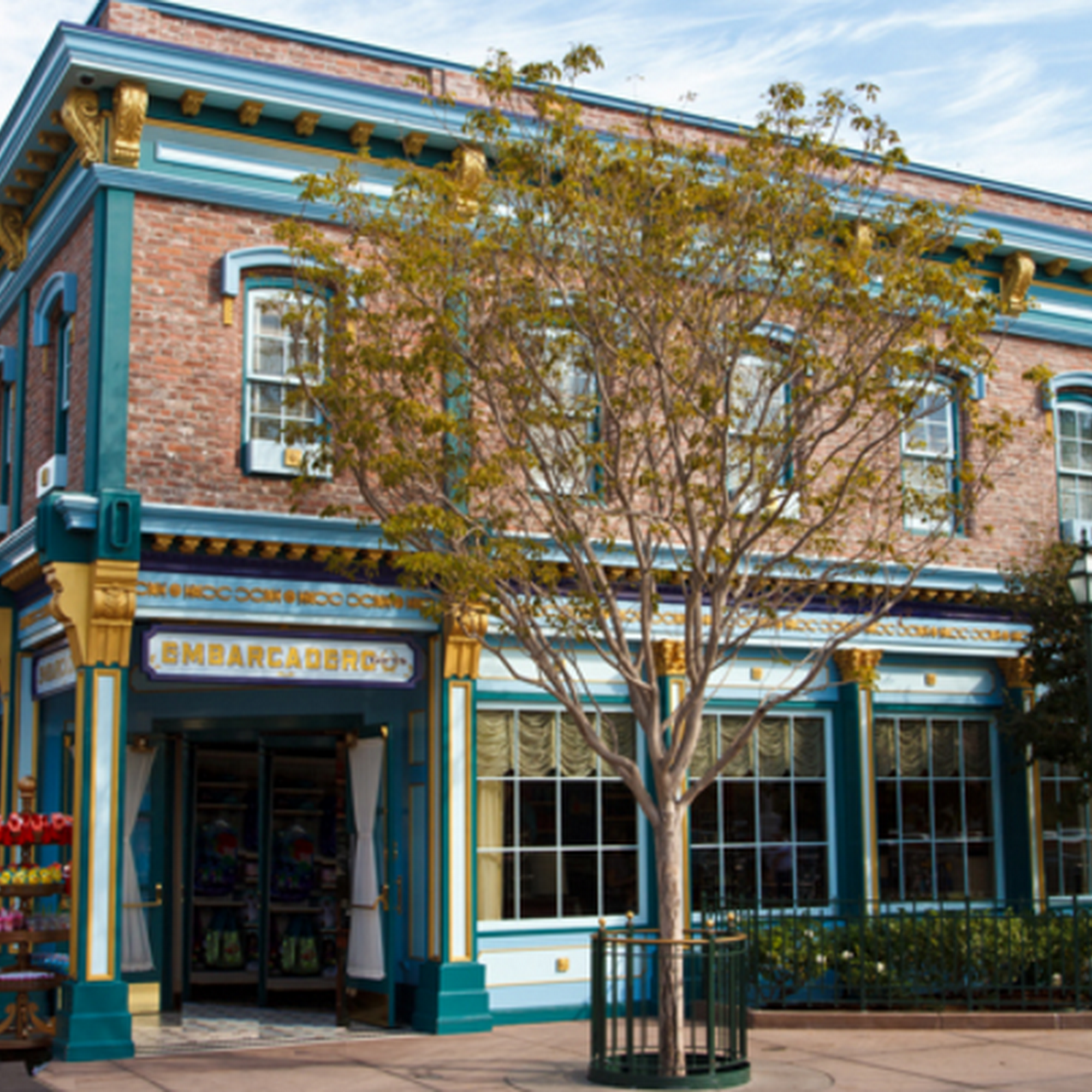 Embarcadero Gifts Anaheim