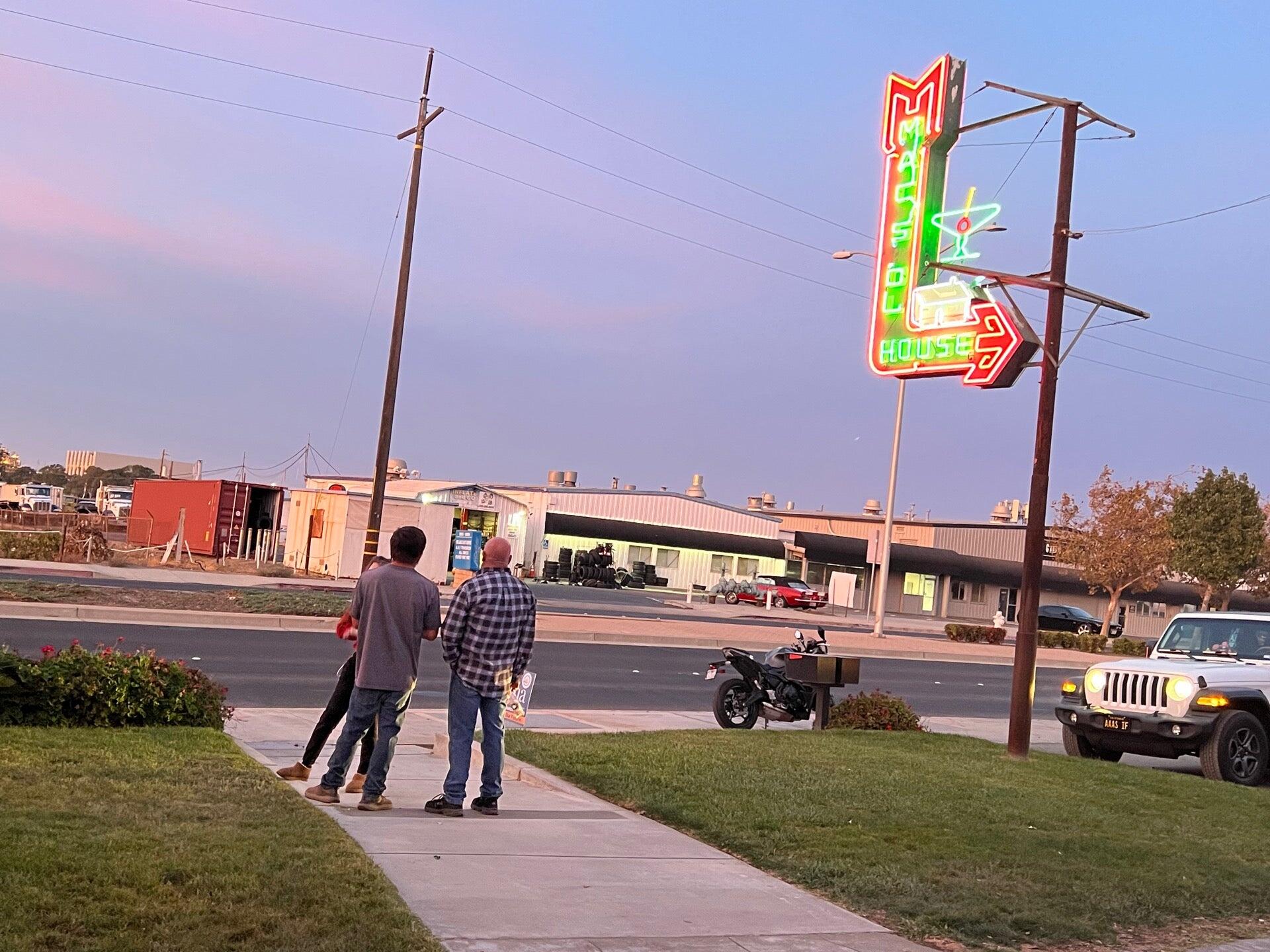 Photo credit: nextdoor