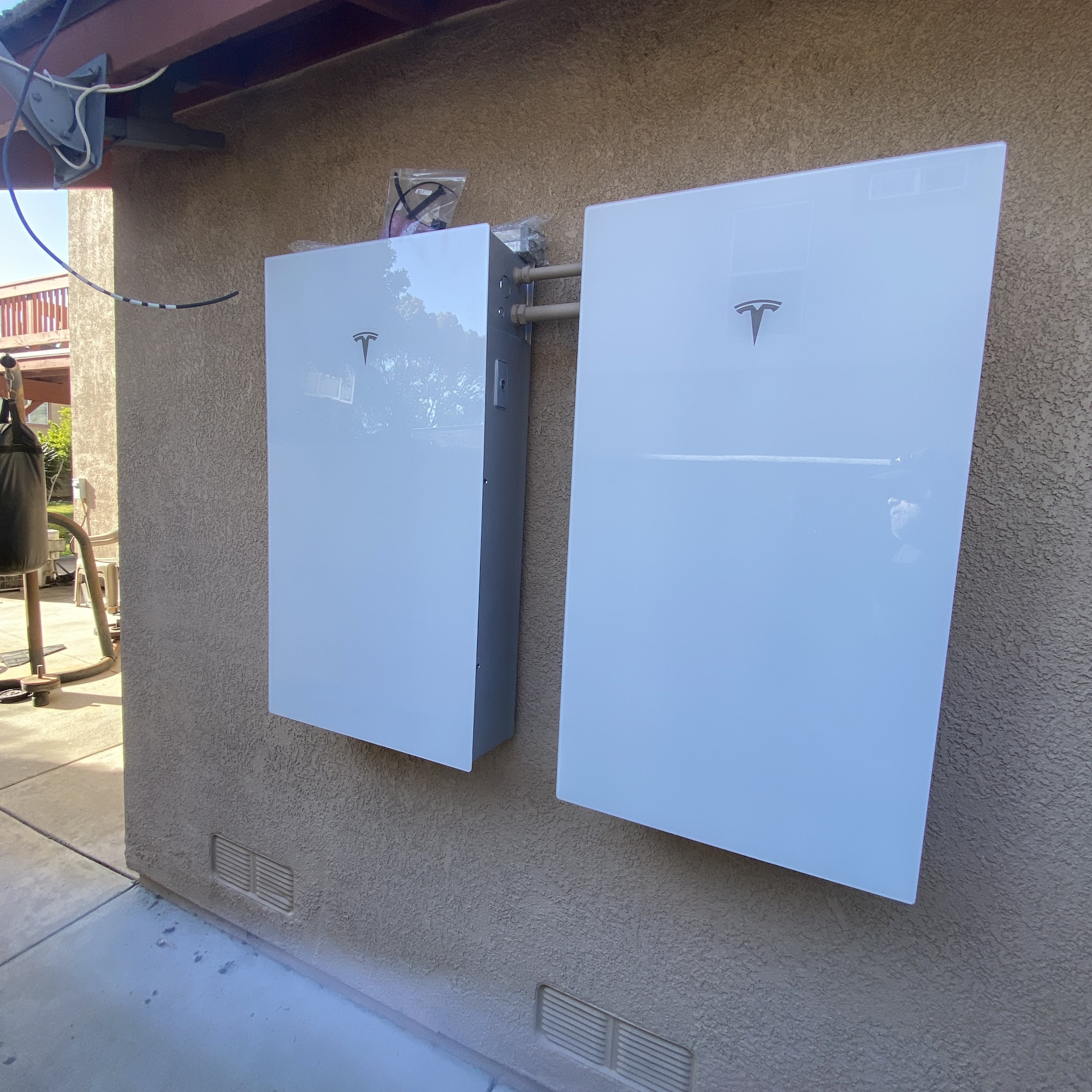 Cinran Electrical Solutions Inc. 13600 Pawnee Rd # 4, Apple Valley California 92308