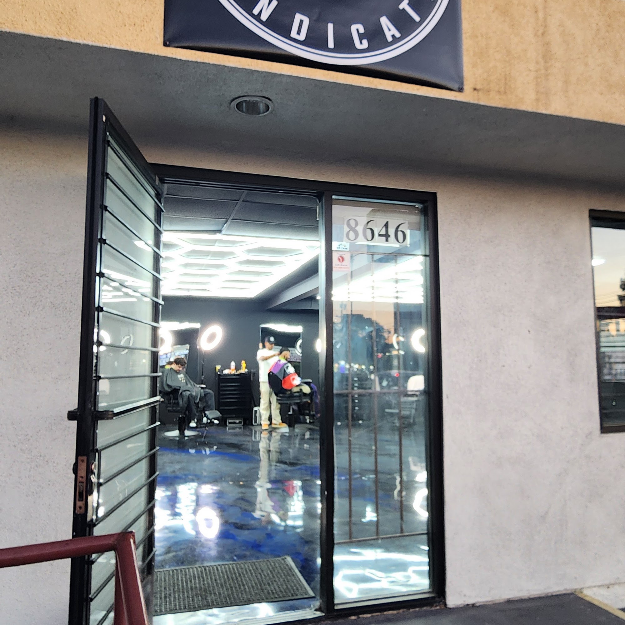 Fade Syndicate Barbershop