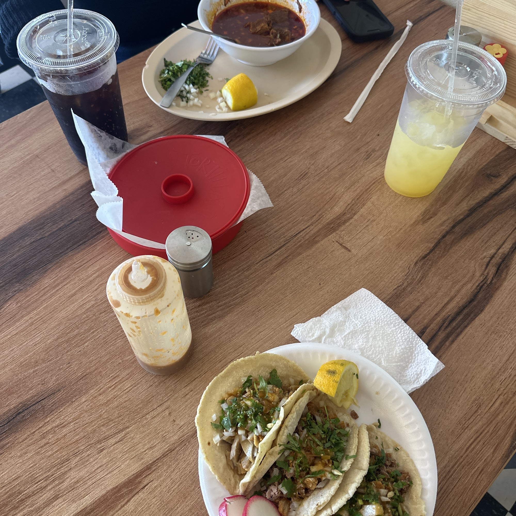 La Costera 228 E Kings St, Avenal