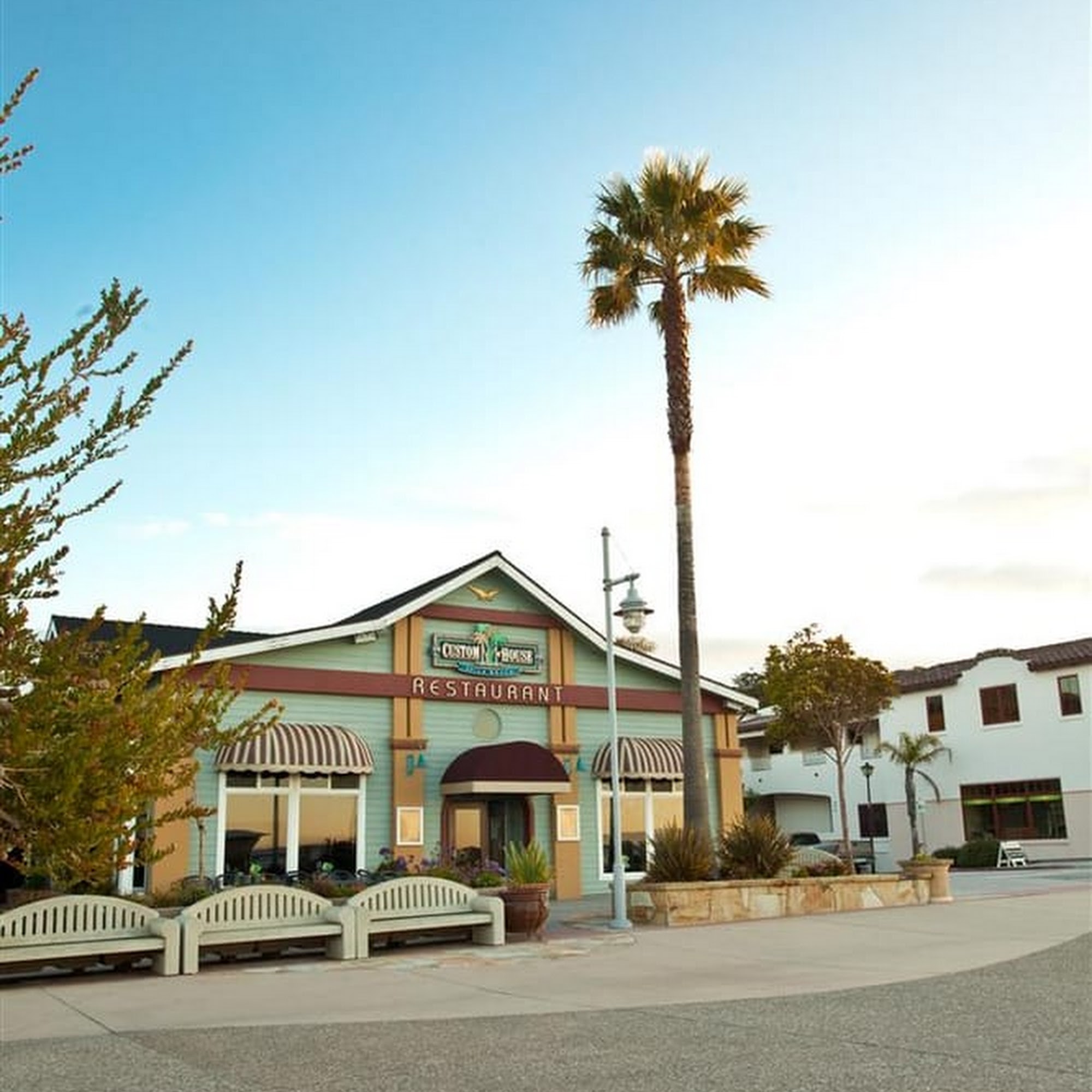 Custom House Avila Beach