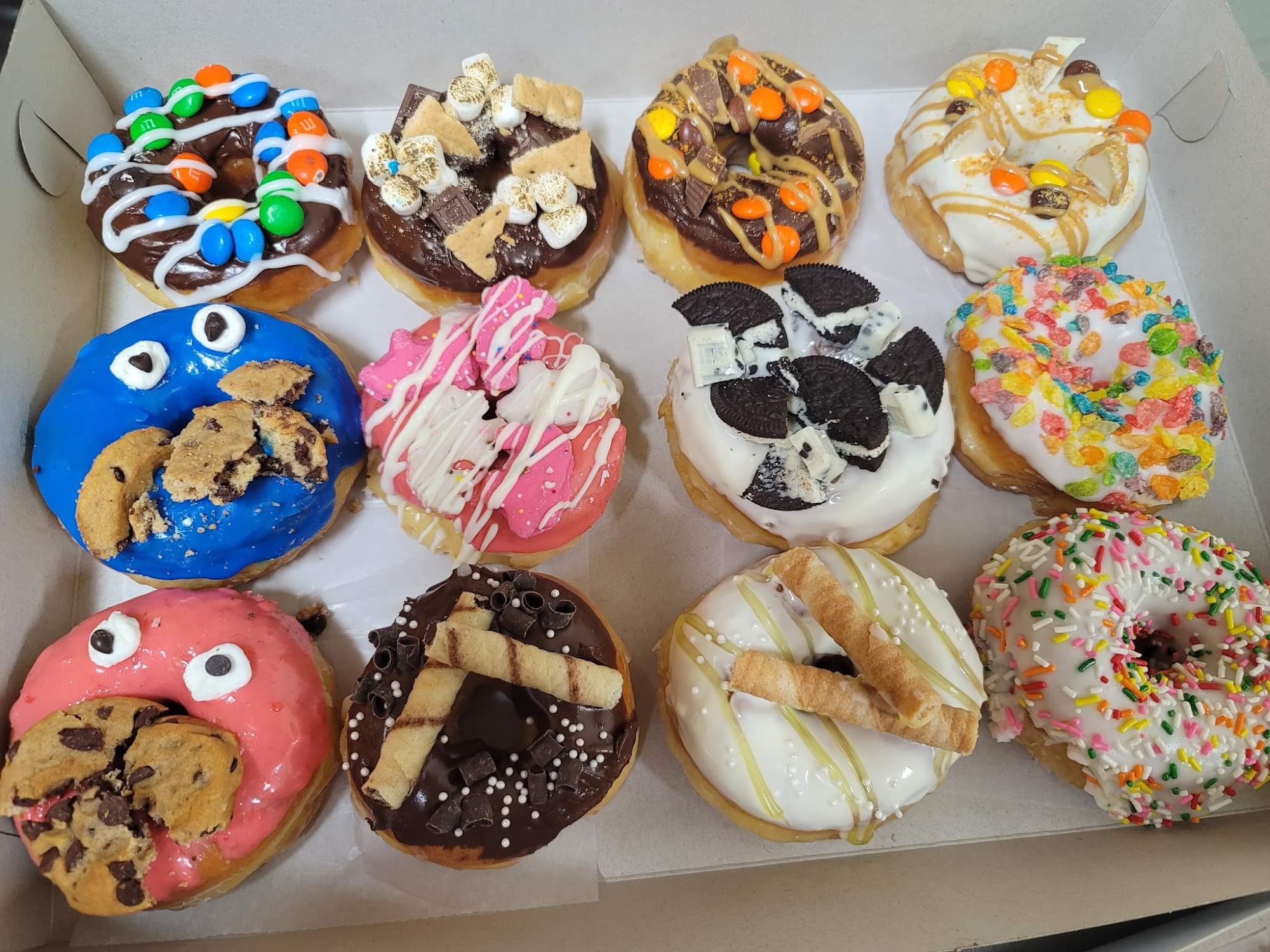 Foster's Donuts Menu