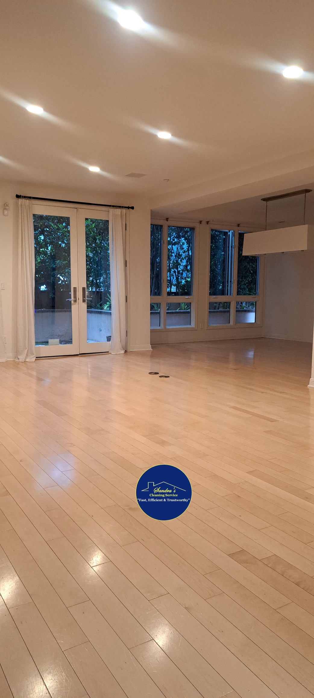 Sandras Cleaning Service - Residential Cleaning Service, Commercial Office & Building Cleaning in Bakersfield CA