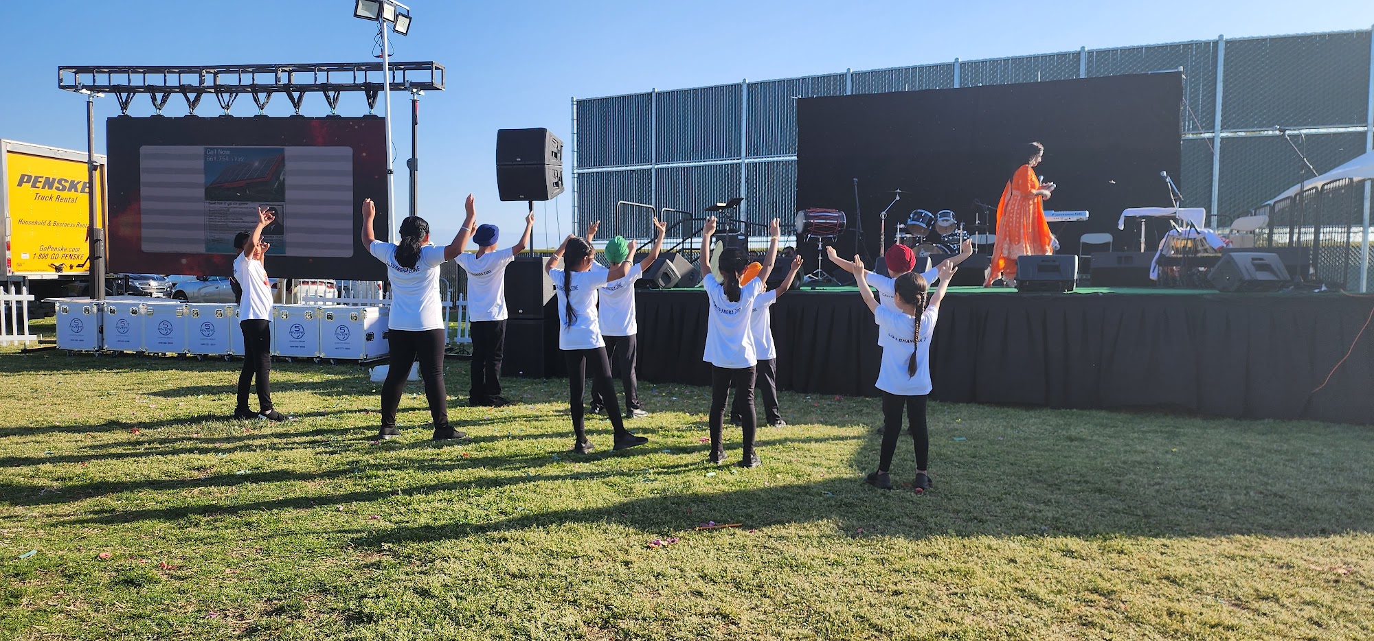 Bakersfield Bhangra Classes Akers Rd, Bakersfield California 93313