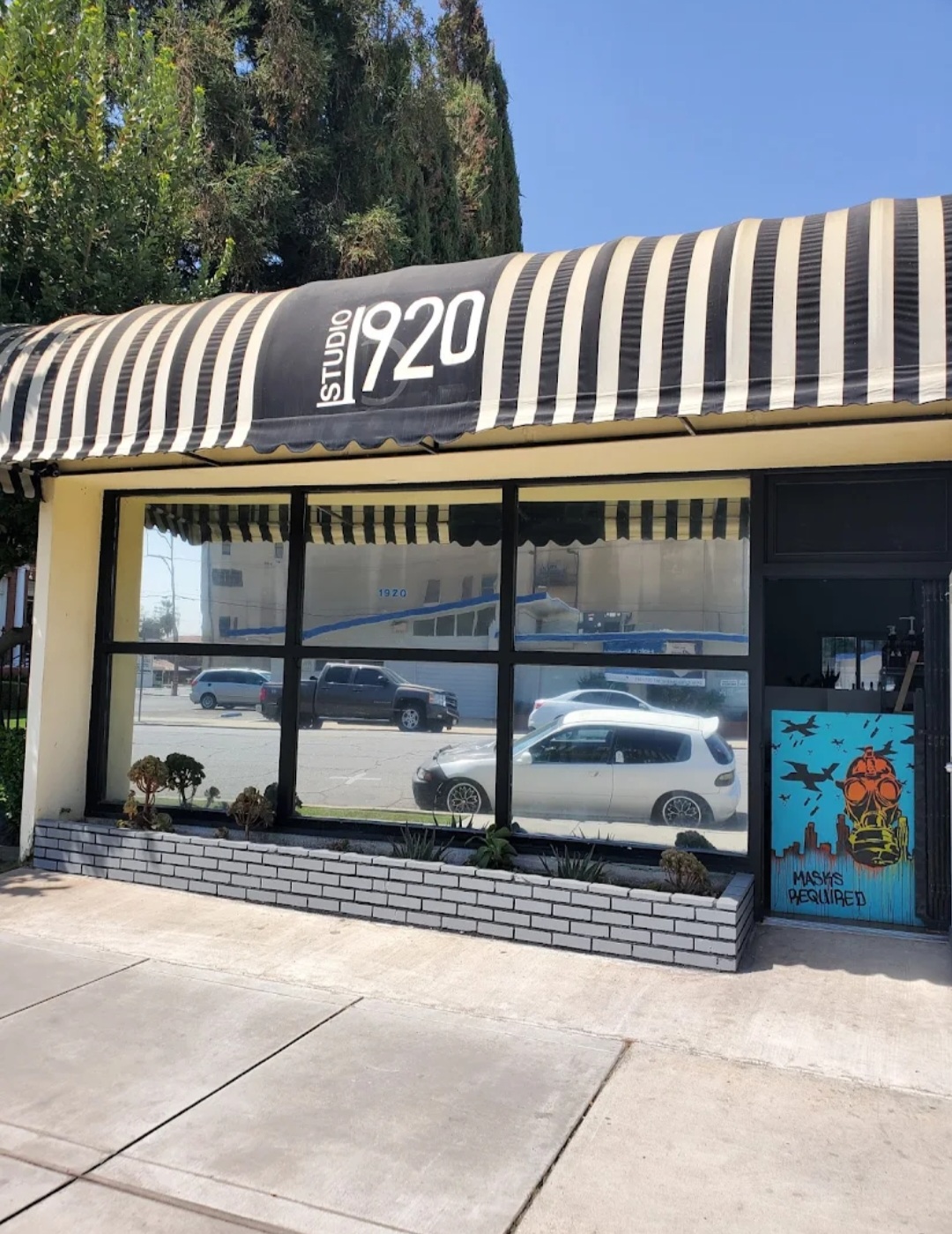 Bare Knuckle Barber Shop 1920 19th St, Bakersfield California 93301