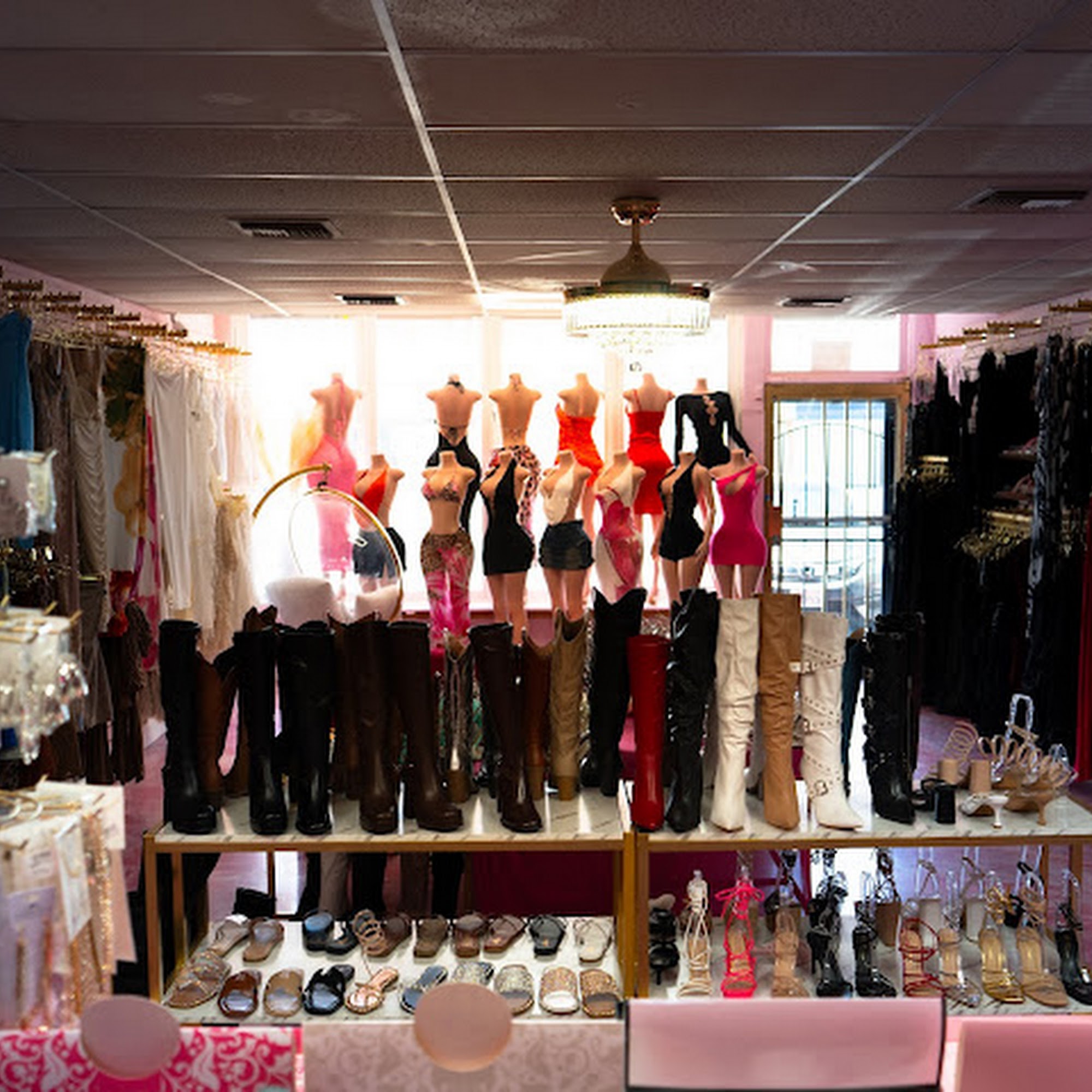 Baddie Essentials Boutique Bakersfield