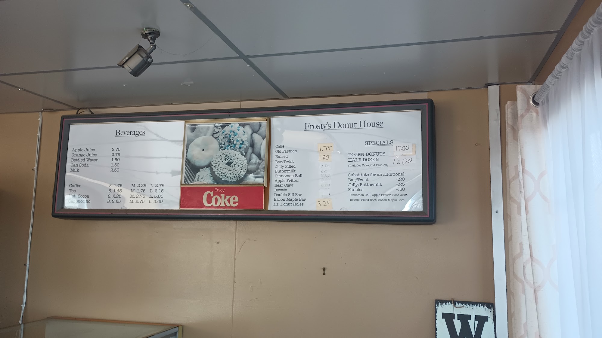 Frosty's Donut House Menu