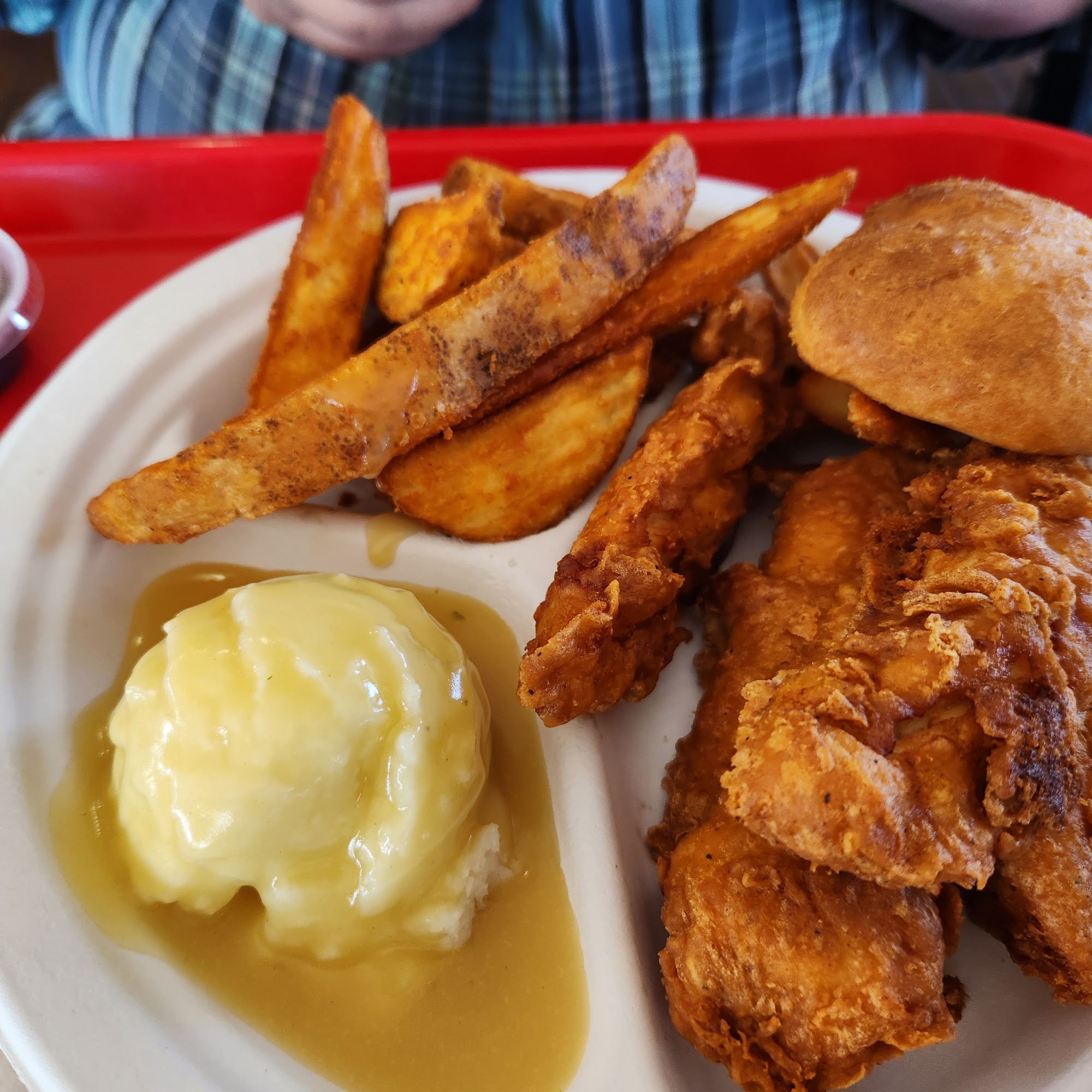 Pioneer Chicken Bell Gardens