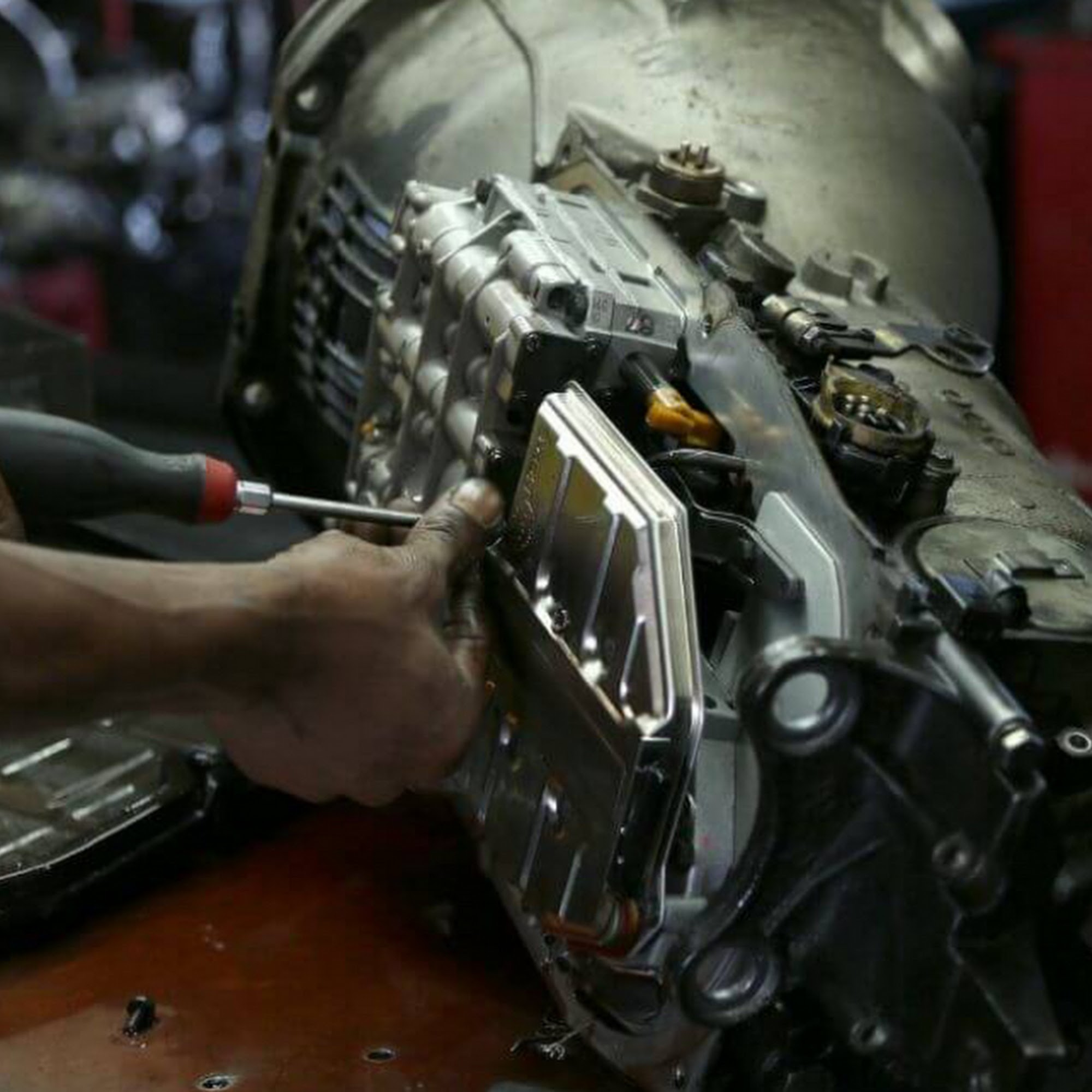 Transmission Auto Repair Center Bell