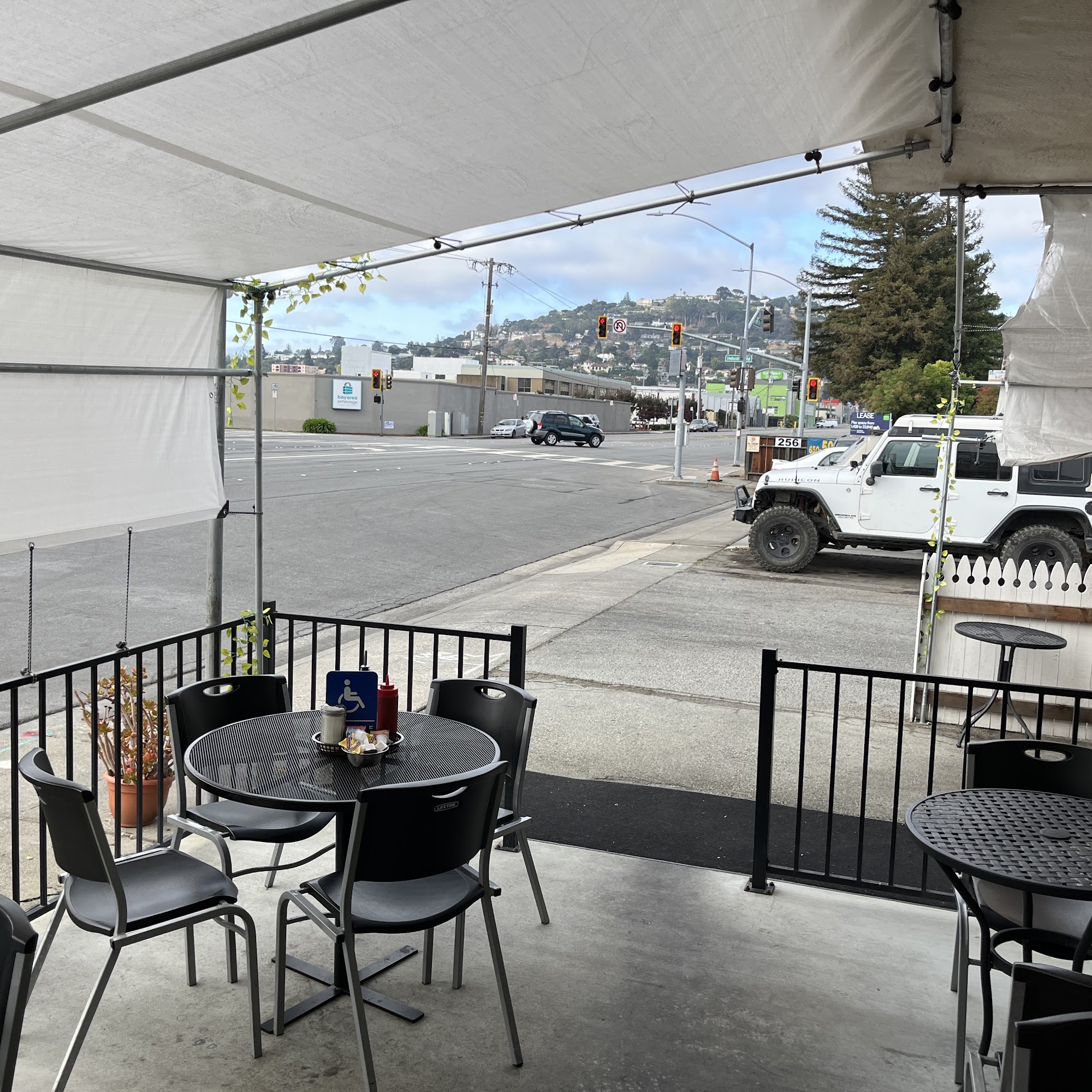 Little Belmont Cafe Belmont