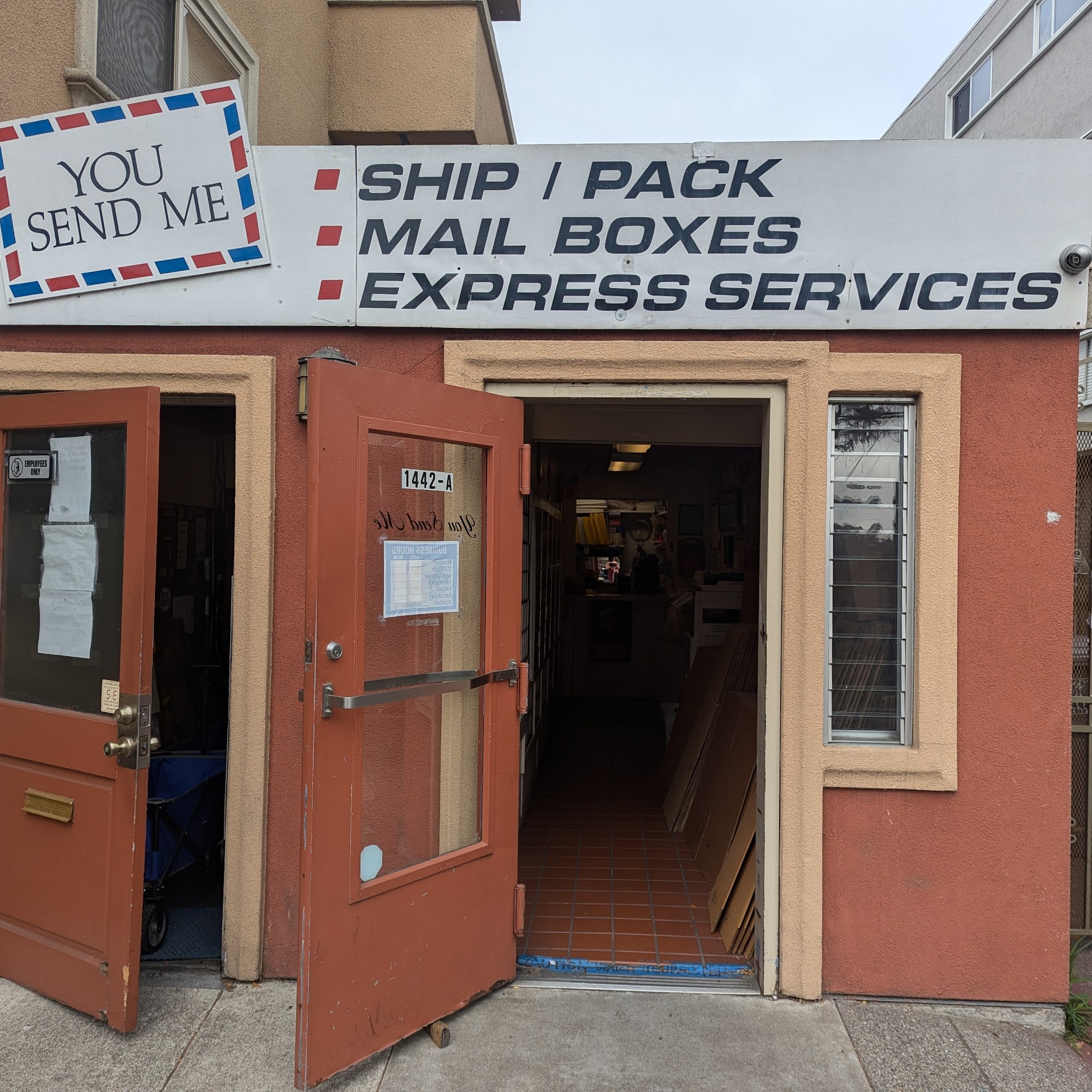 UPS Authorized Shipping Outlet