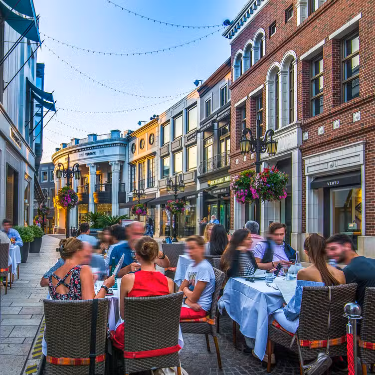 Photo credit: opentable