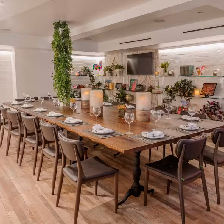 Photo credit: opentable