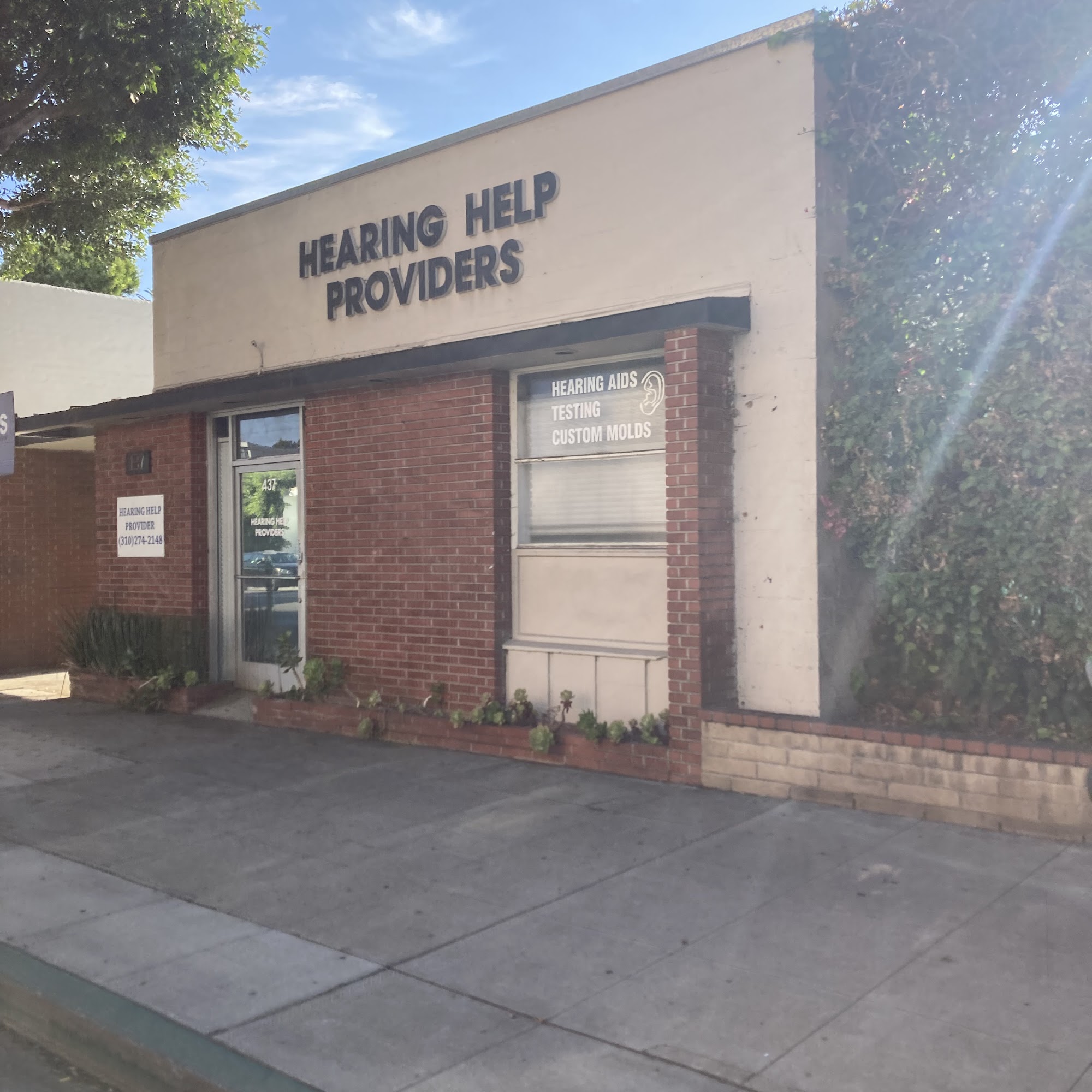 Hearing Help Providers 437 S Robertson Blvd, Beverly Hills California 90211