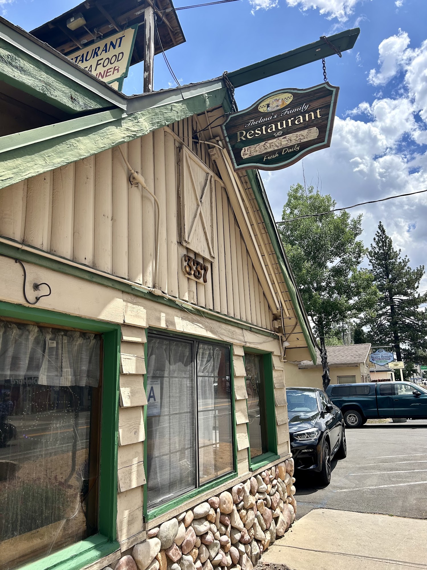 Thelma's Family Restaurant & Bakery Big Bear