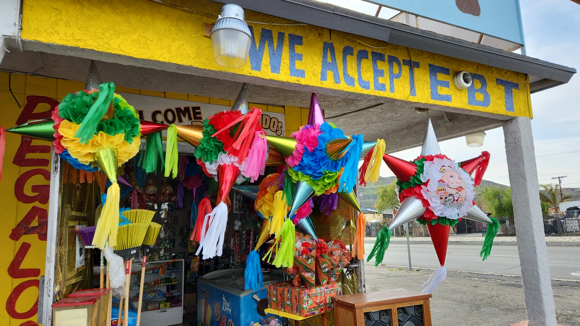 Musica Latina & Party Supplies Bloomington