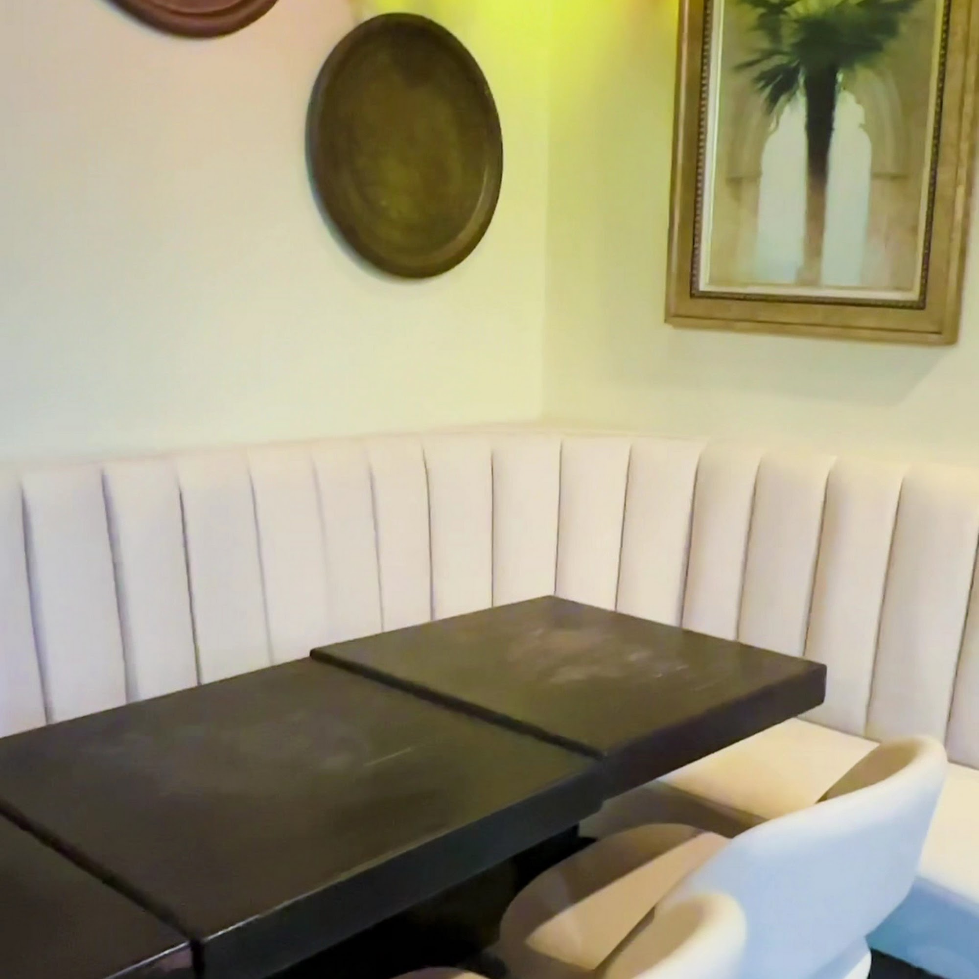 Dvine Mediterranean Experience Brea