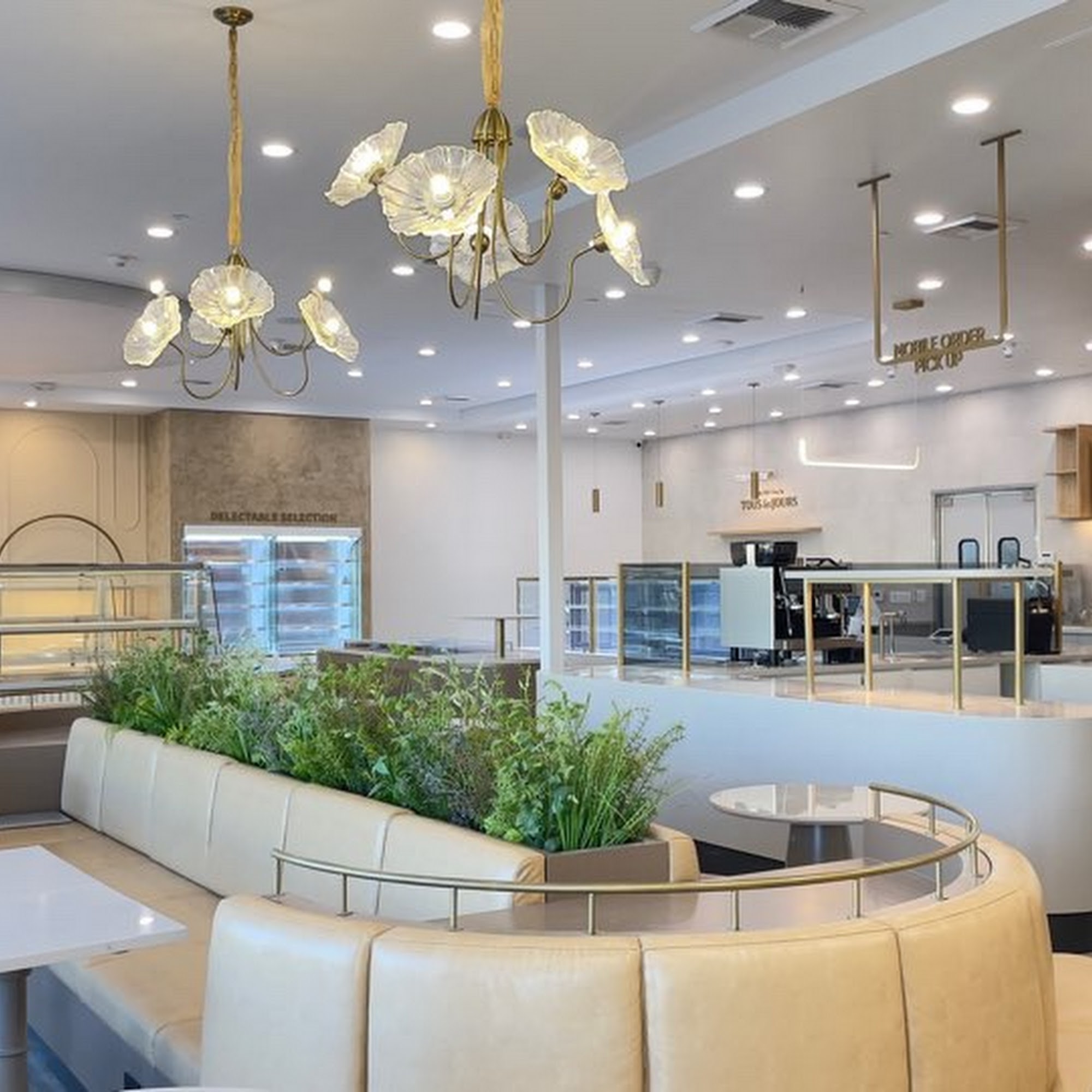 TOUS les JOURS - Brea 101 W Imperial Hwy STE E, Brea