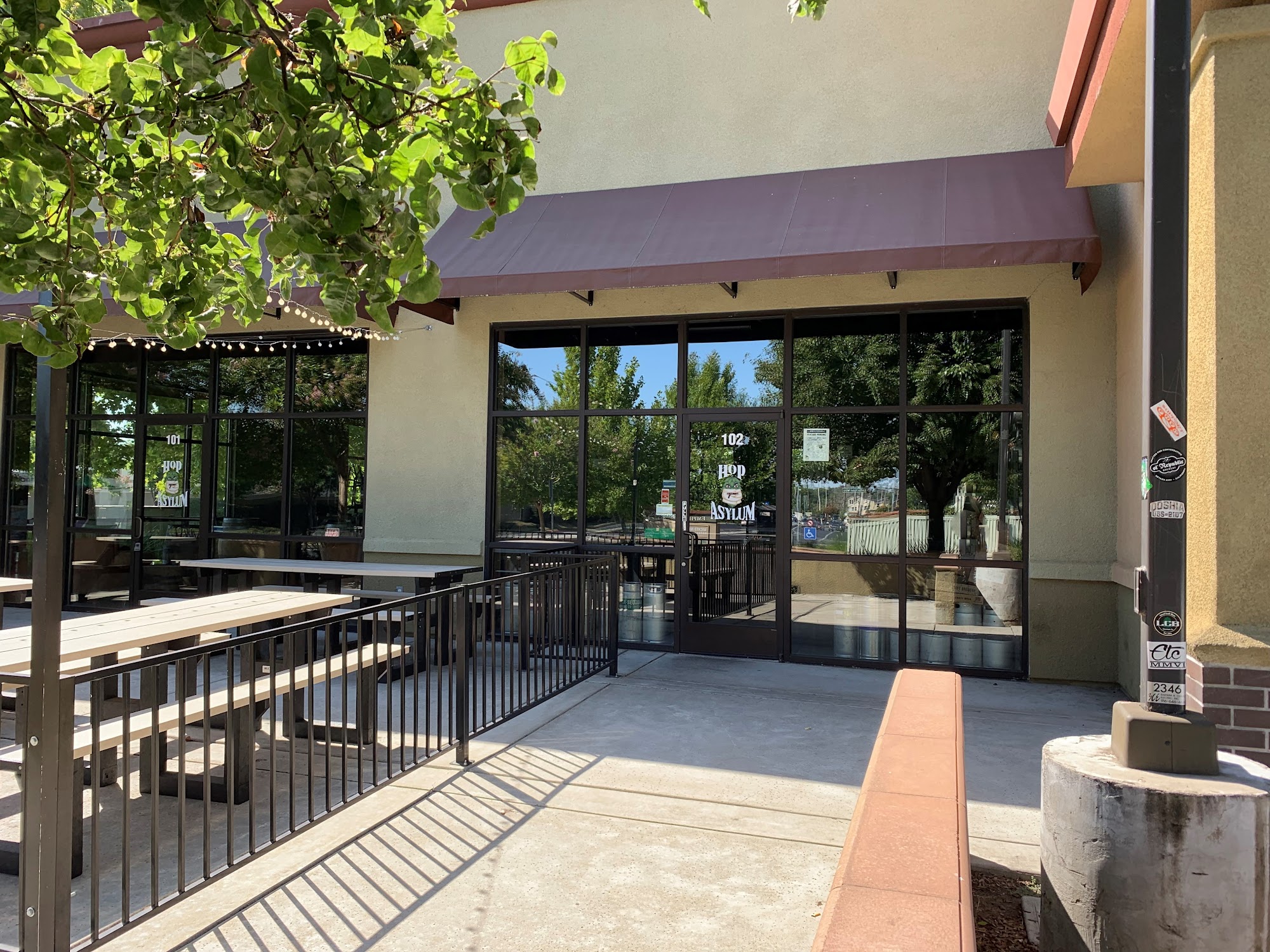 Hop Asylum Brentwood