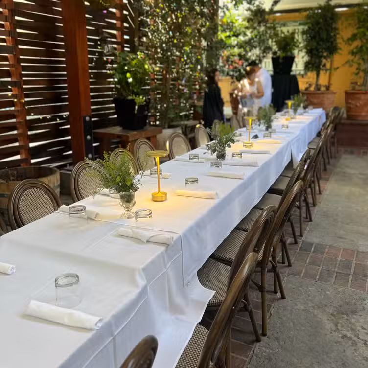 Photo credit: opentable