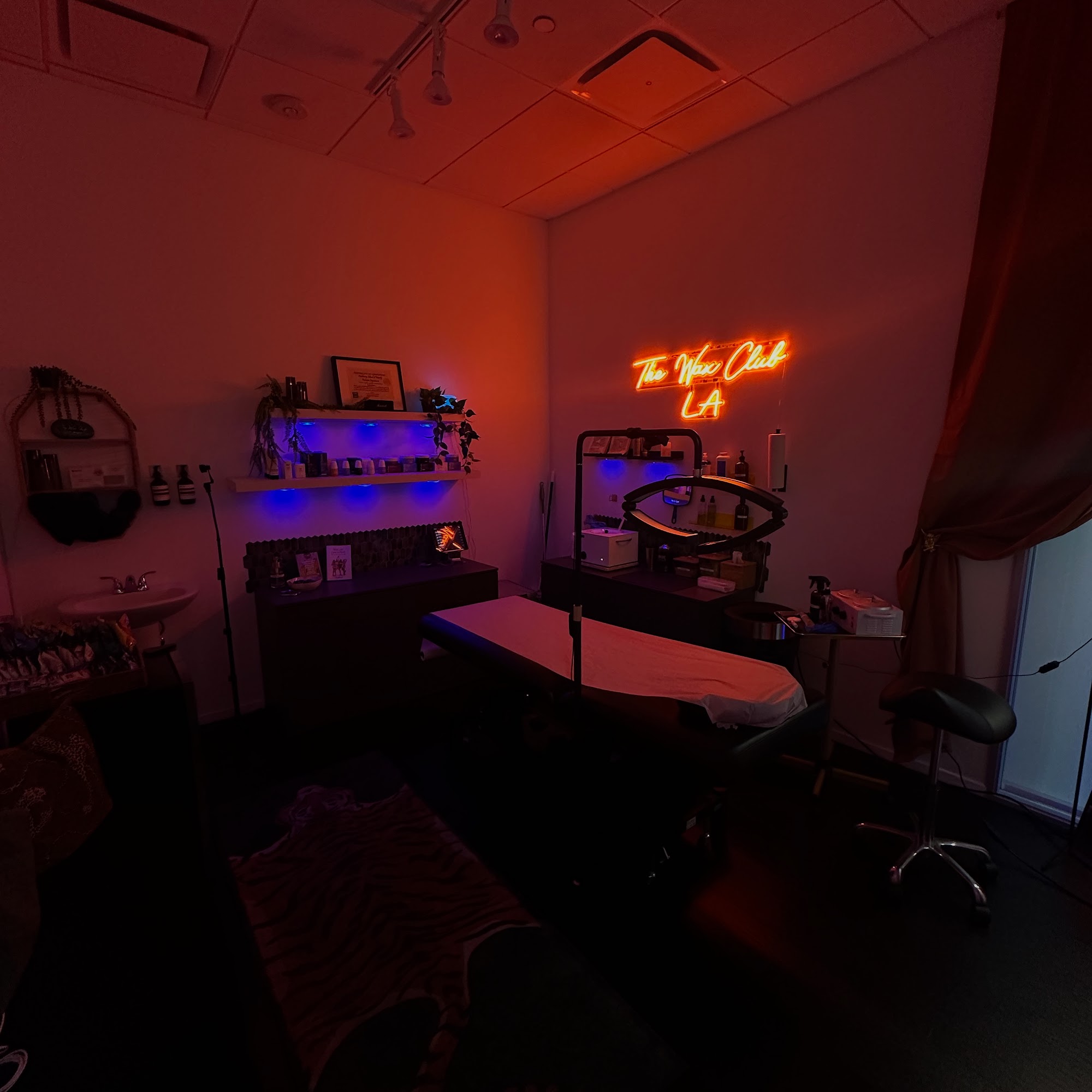 The Wax Club LA - Burbank