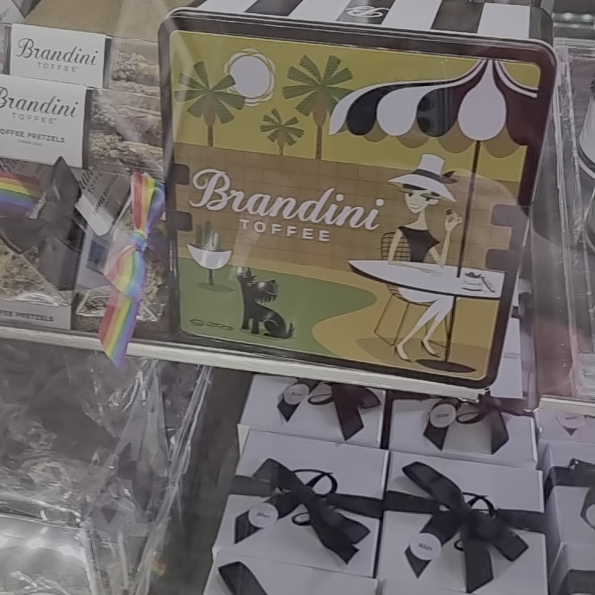 Brandini Toffee Desert Hills Premium Outlets Cabazon