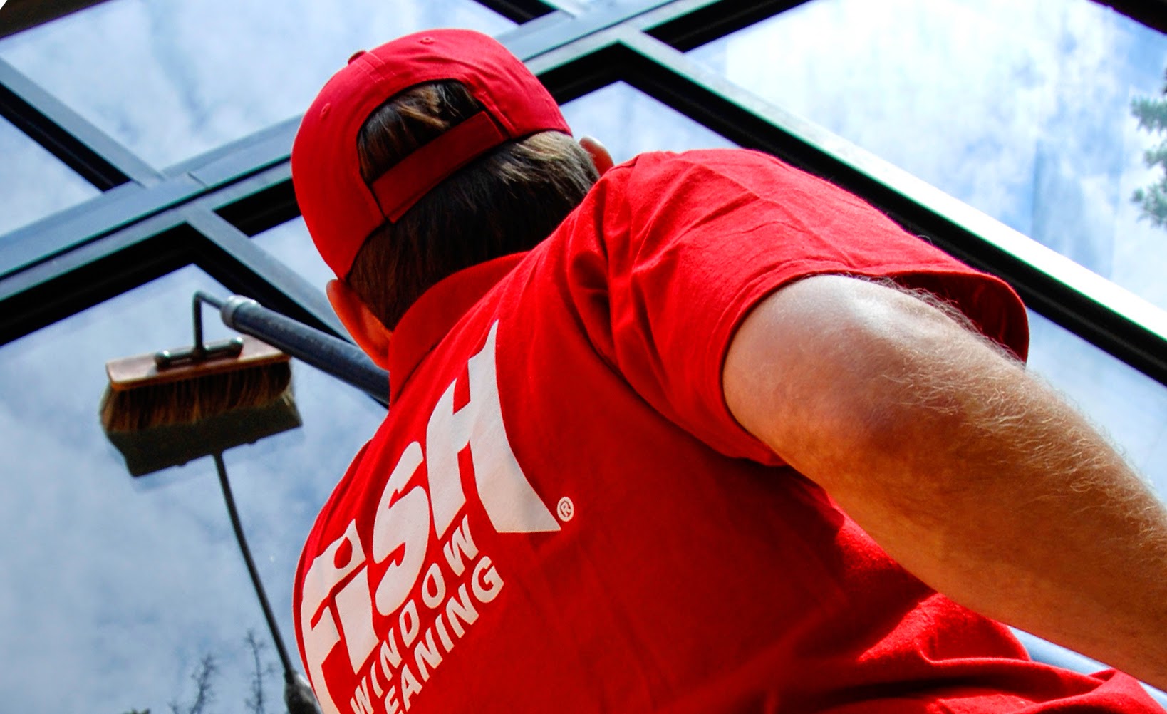 Fish Window Cleaning 613 W County Line Rd, Calimesa California 92320