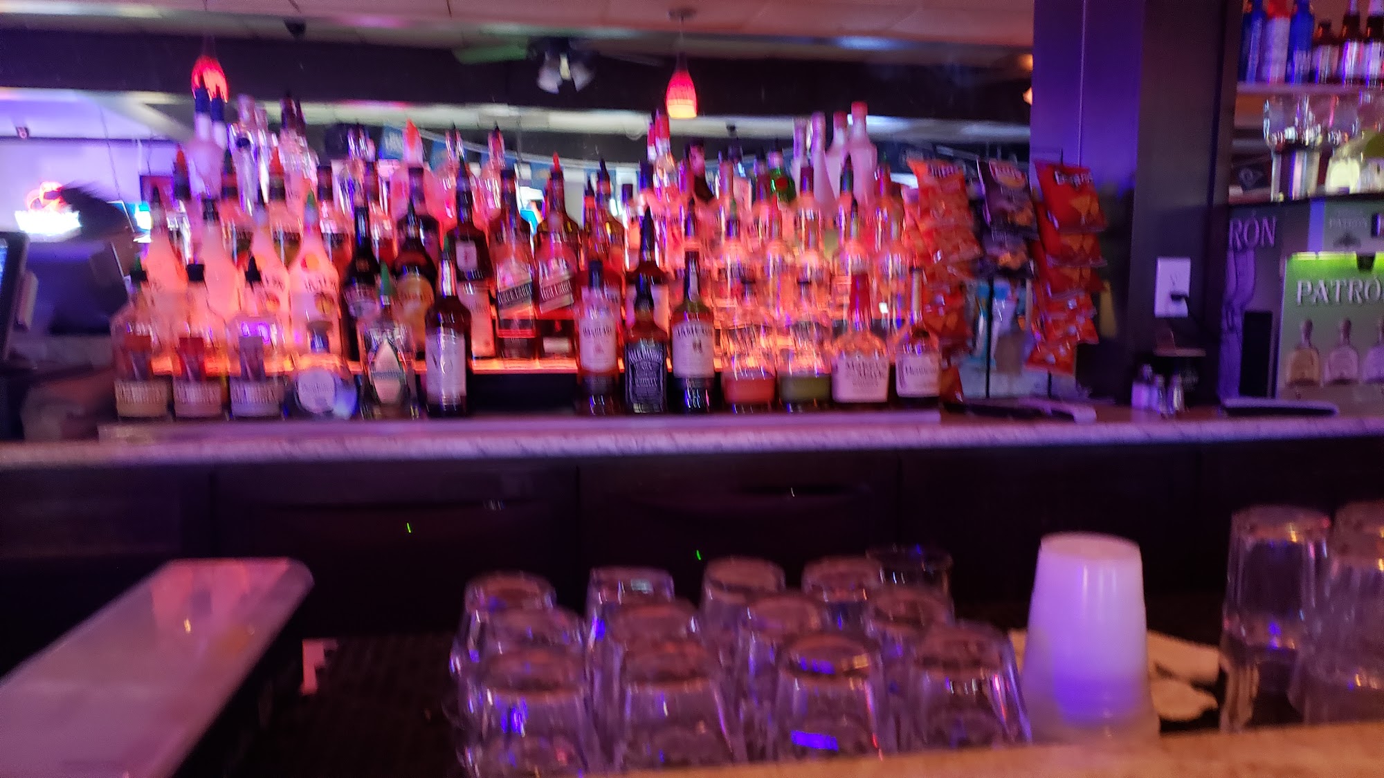 Outlaws Grill & Saloon Menu