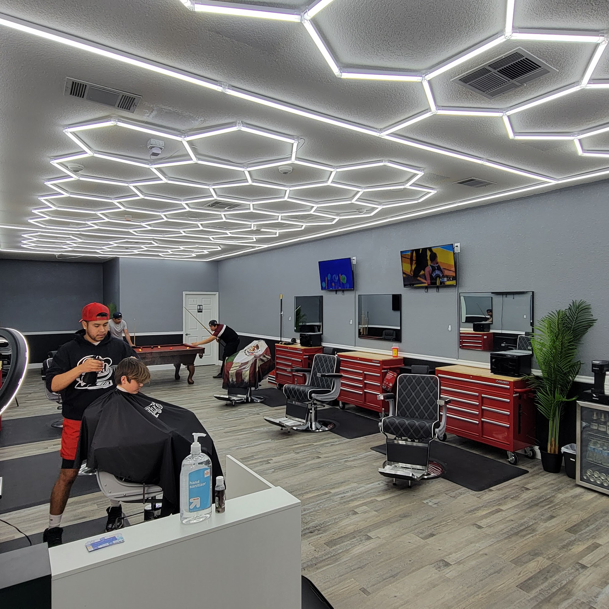 Billionaires Barber Lounge 3460 Robin Ln suite 13, Cameron Park California 95682