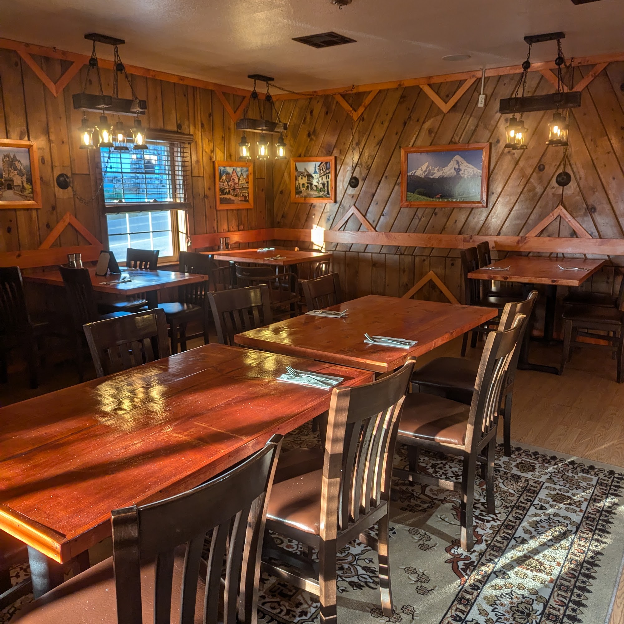 The Forester Pub & Grill Camino