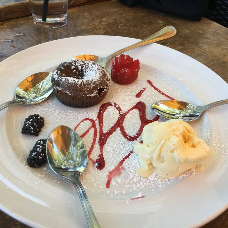 Photo credit: opentable
