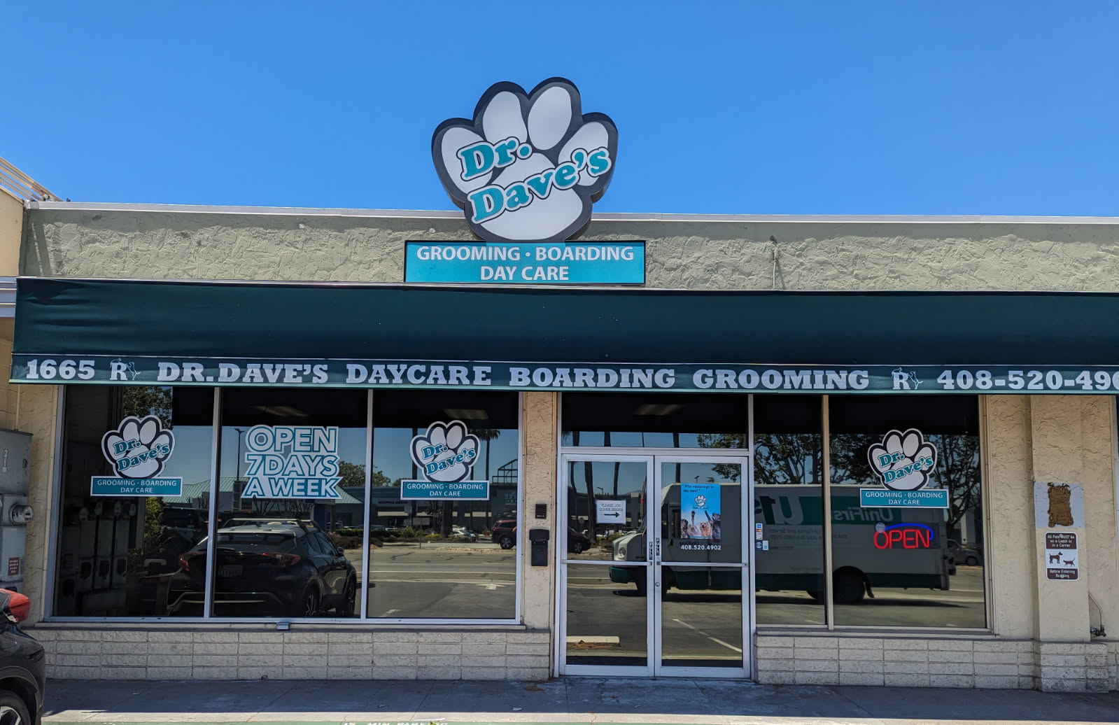 Dr. Dave's Doggy Daycare, Boarding, & Grooming Campbell
