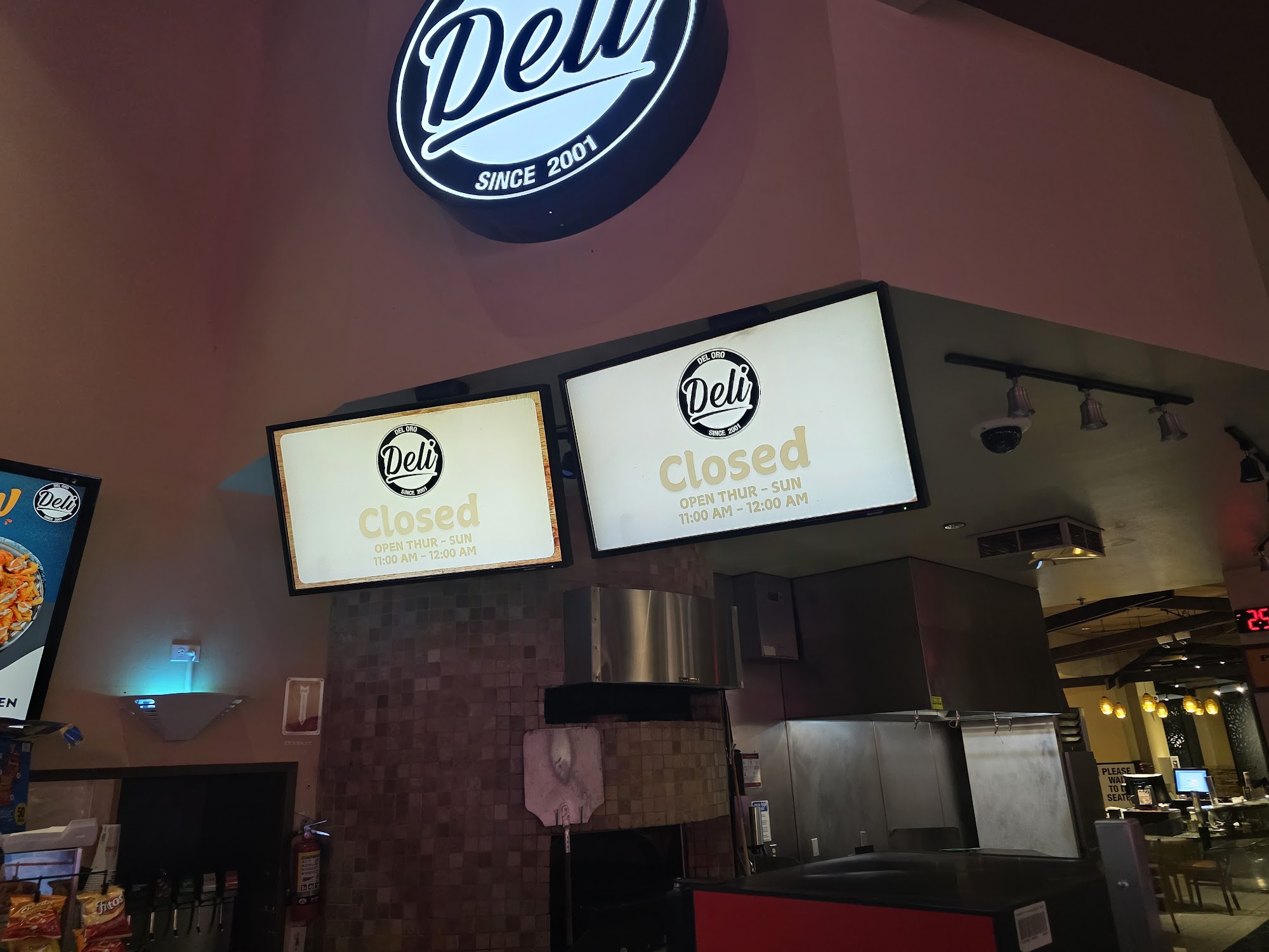 Del Oro Deli
