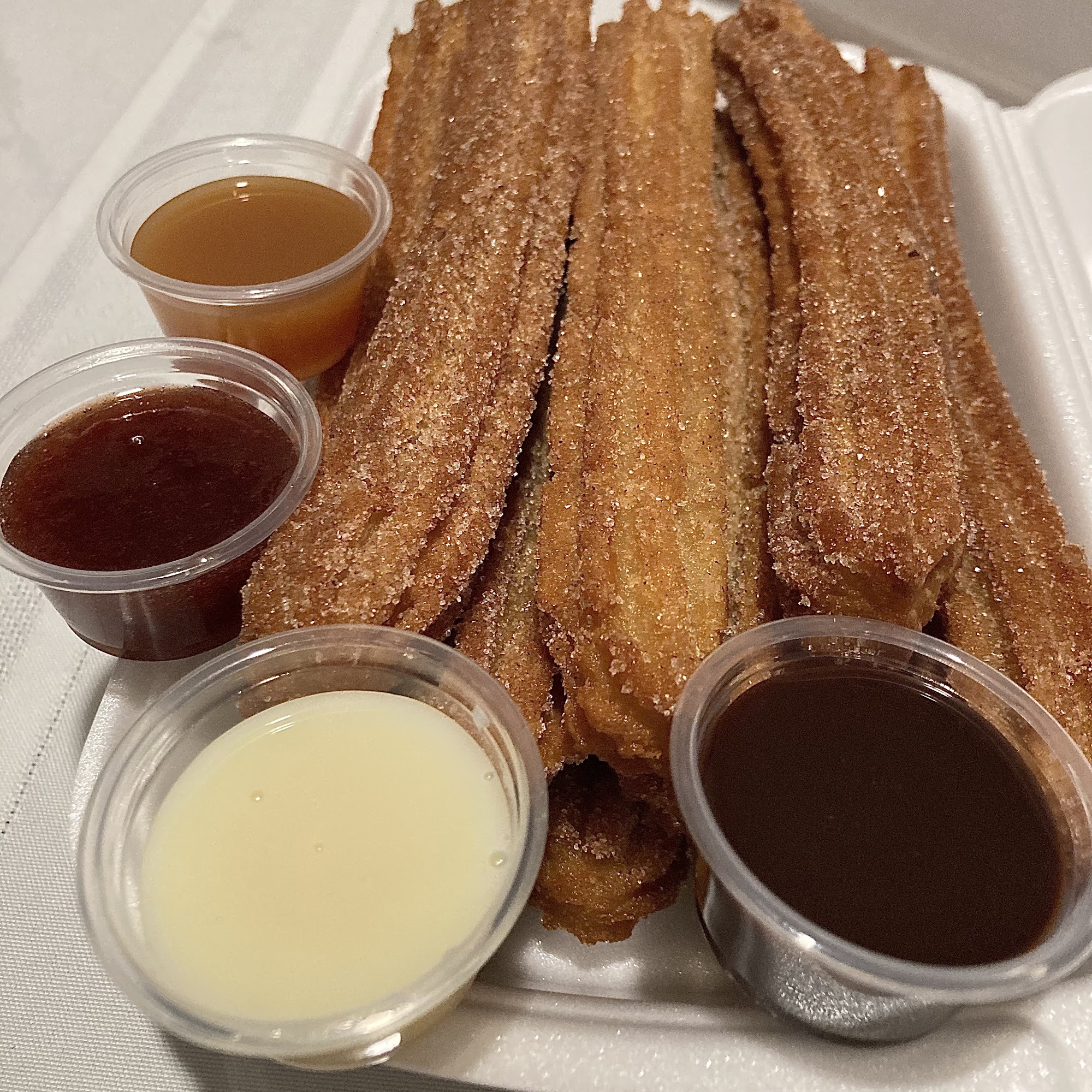 Churros y Platanos Ruiz Canoga Park