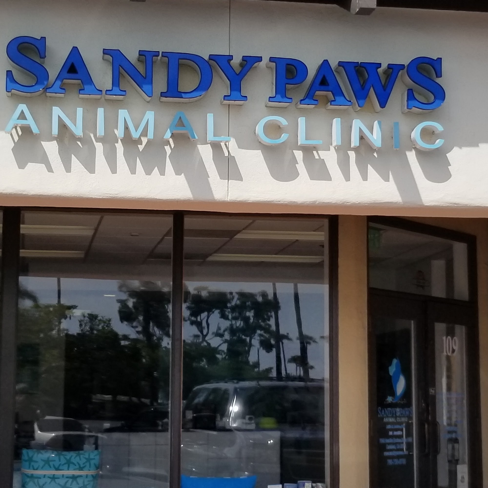 Sandy Paws Animal Clinic Carlsbad