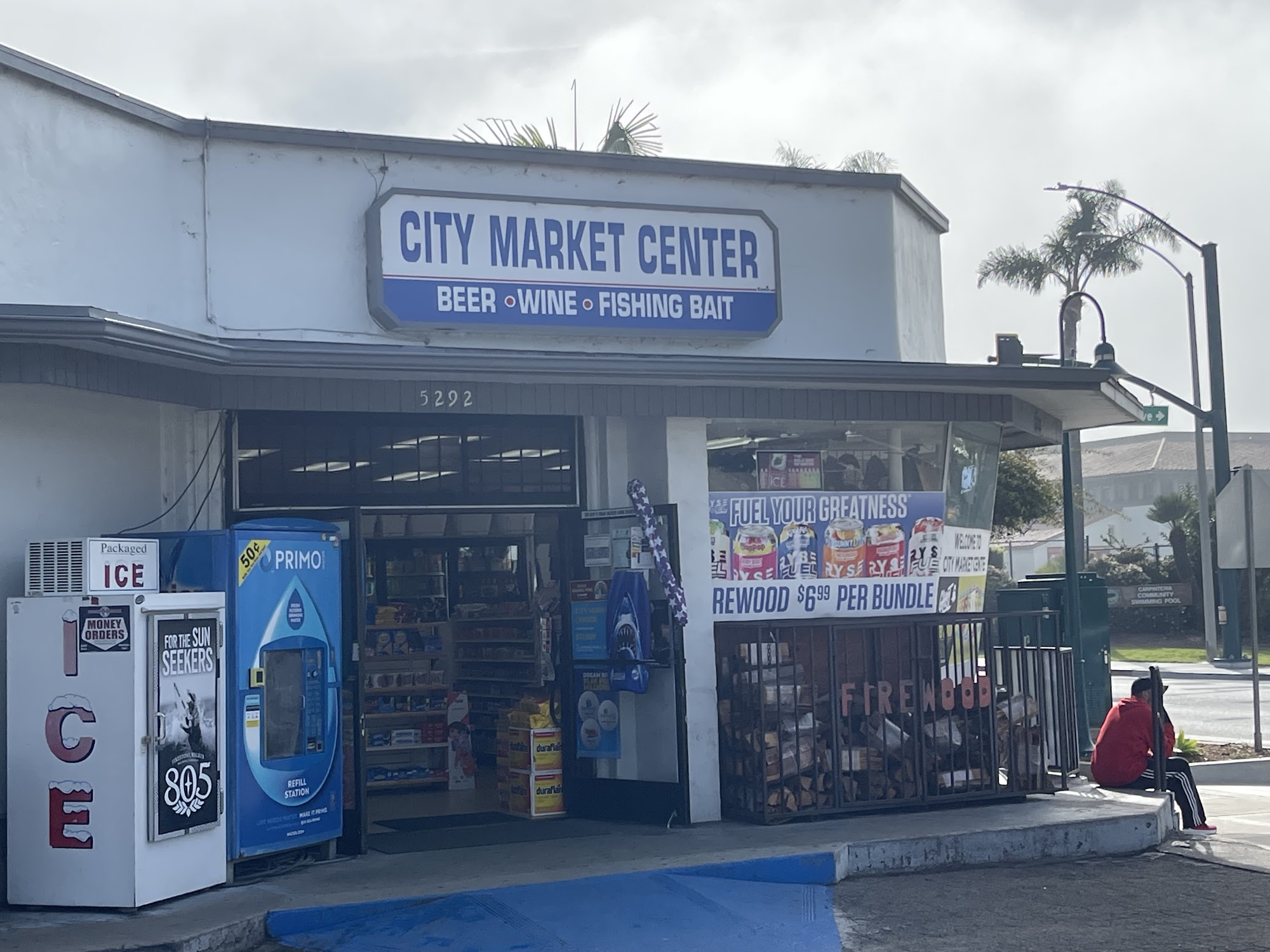 City Market Center Carpinteria