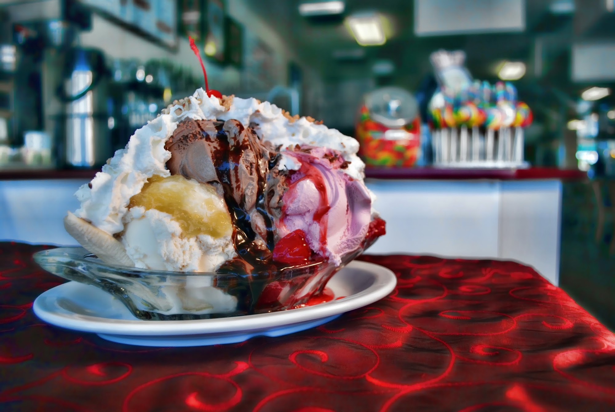 Knudsen's Restaurant-Ice Creamery Castro Valley