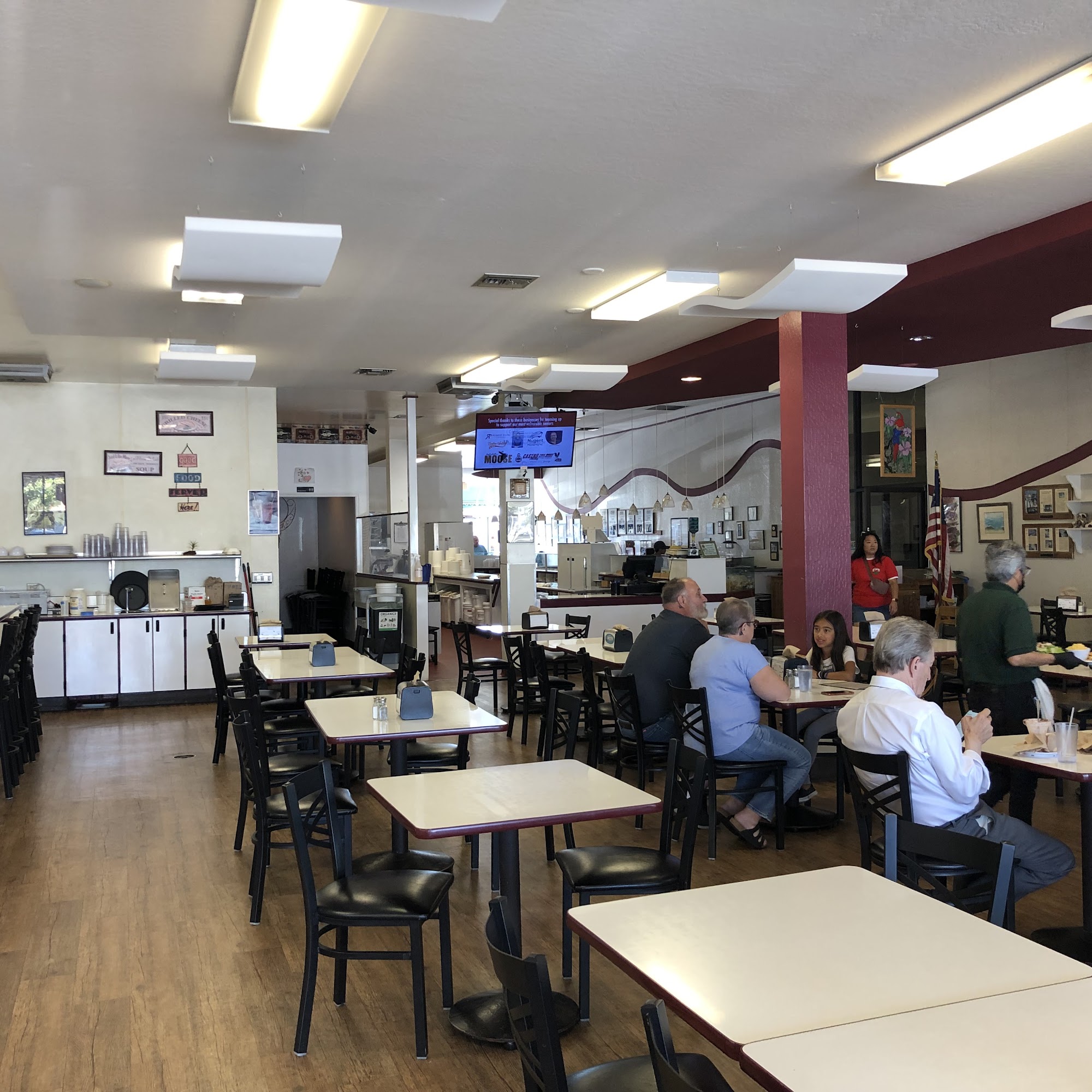 Knudsen's Restaurant-Ice Creamery Castro Valley