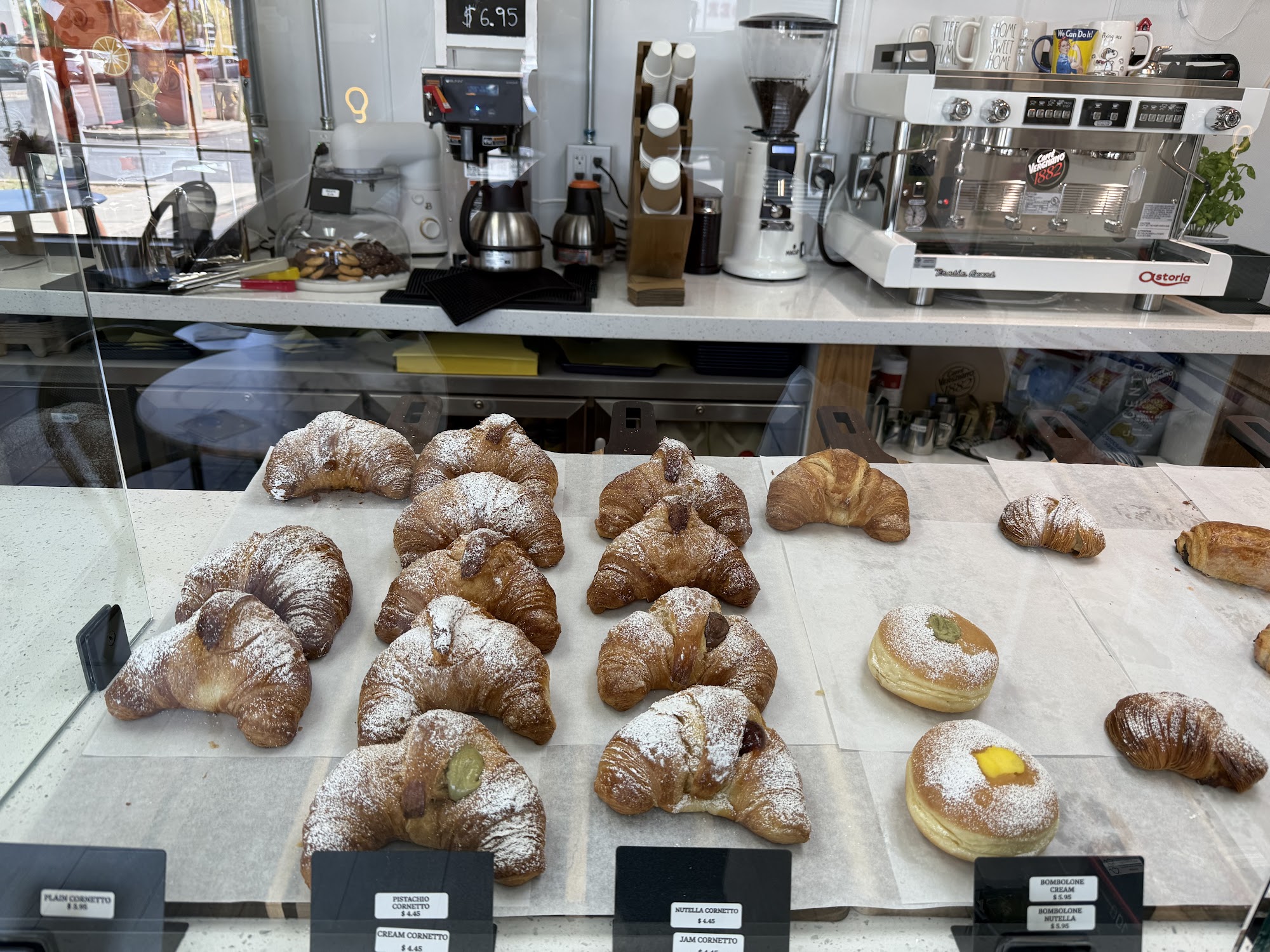 Les Filles Cafe & More Menu