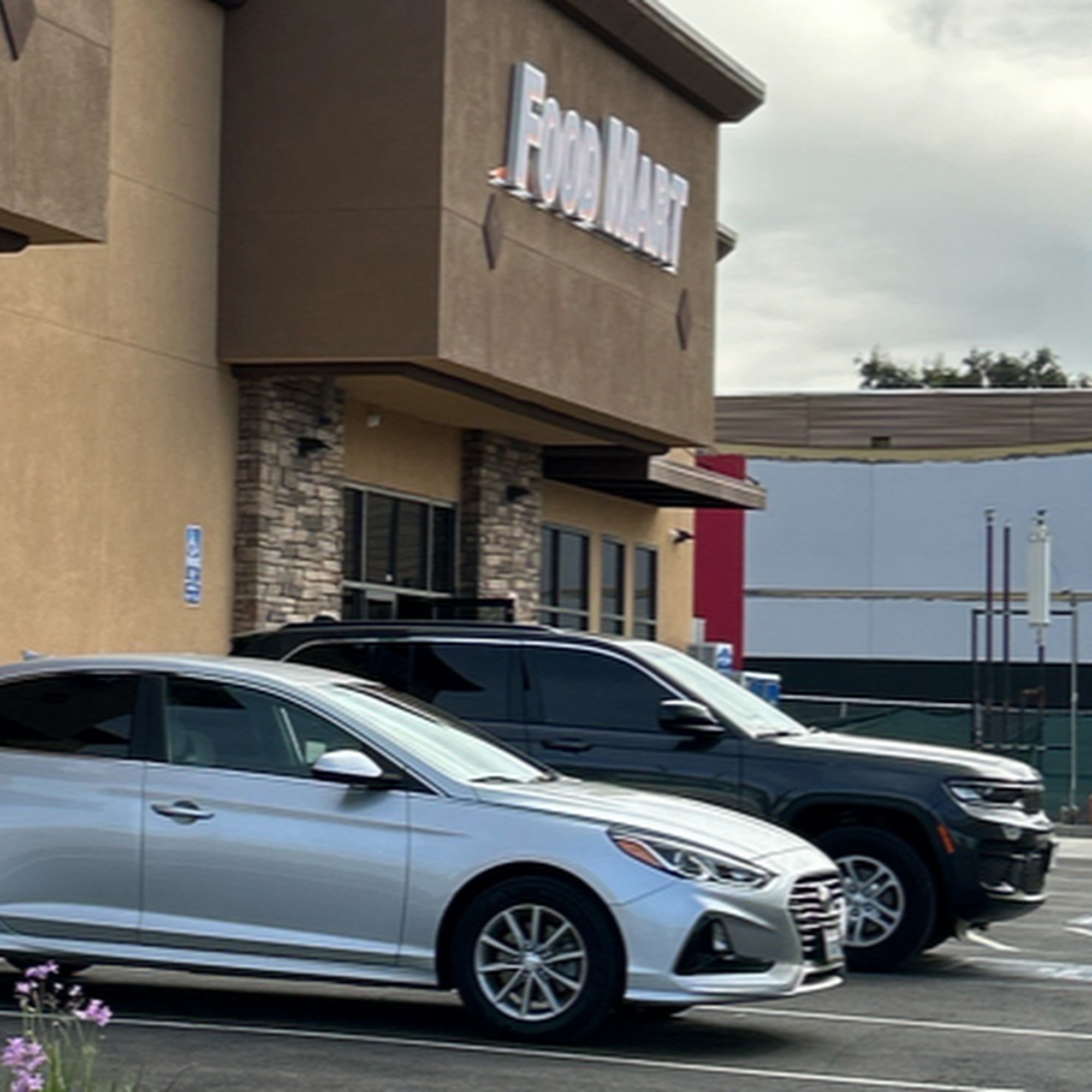 76 Gas Station Ceres